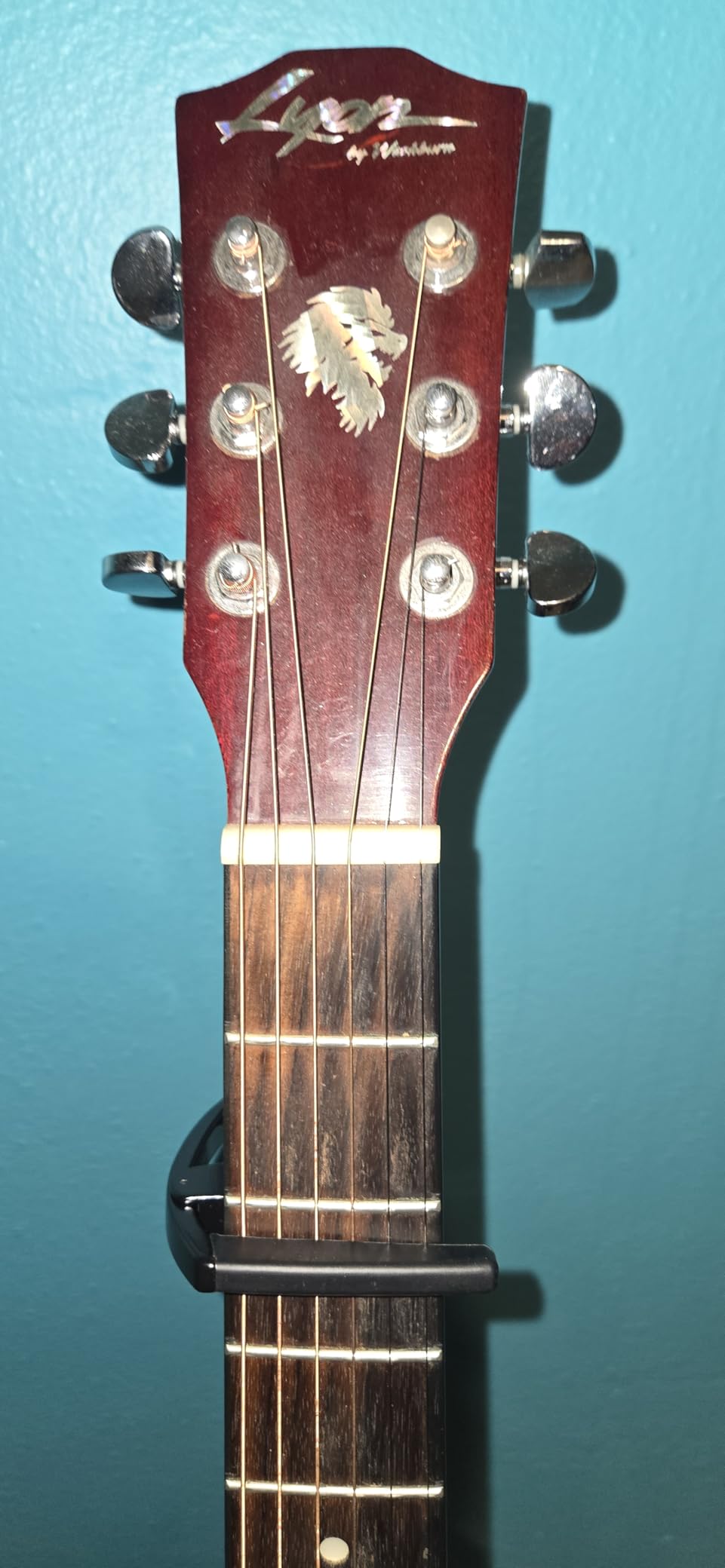 D'Addario Guitar Capo - NS Tri Action - For 6-String Electric and Acoustic Guitars - Micrometer Tension Adjustment customer photo 1