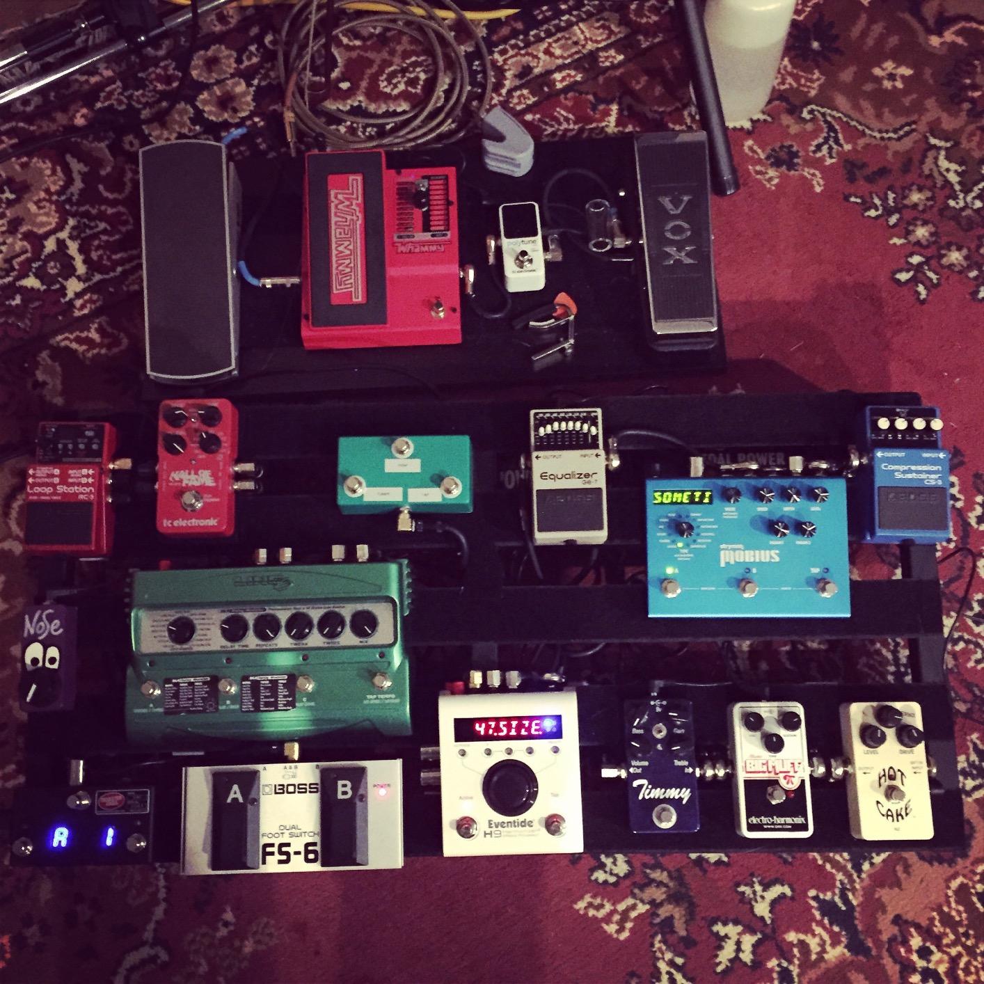 Voodoo Lab Pedal Power 4X4 Isolated Power Supply customer photo 1