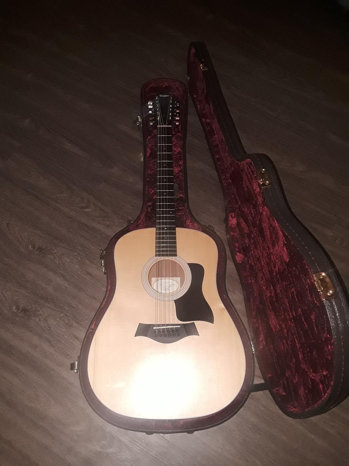 Taylor Deluxe Hardshell Grand Auditorium Case customer photo 2