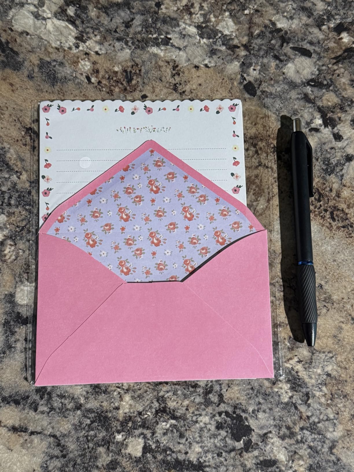 SCStyle 32 Cute Writing Paper with 16 Envelope -(Letter Paper 7.1x5.2 inch) | (32 Pcs Stationery Paper And 16 Pcs Envelopes Set ) Cute Kawaii Lovely Special Design Stationery Paper with Envelope customer photo 2