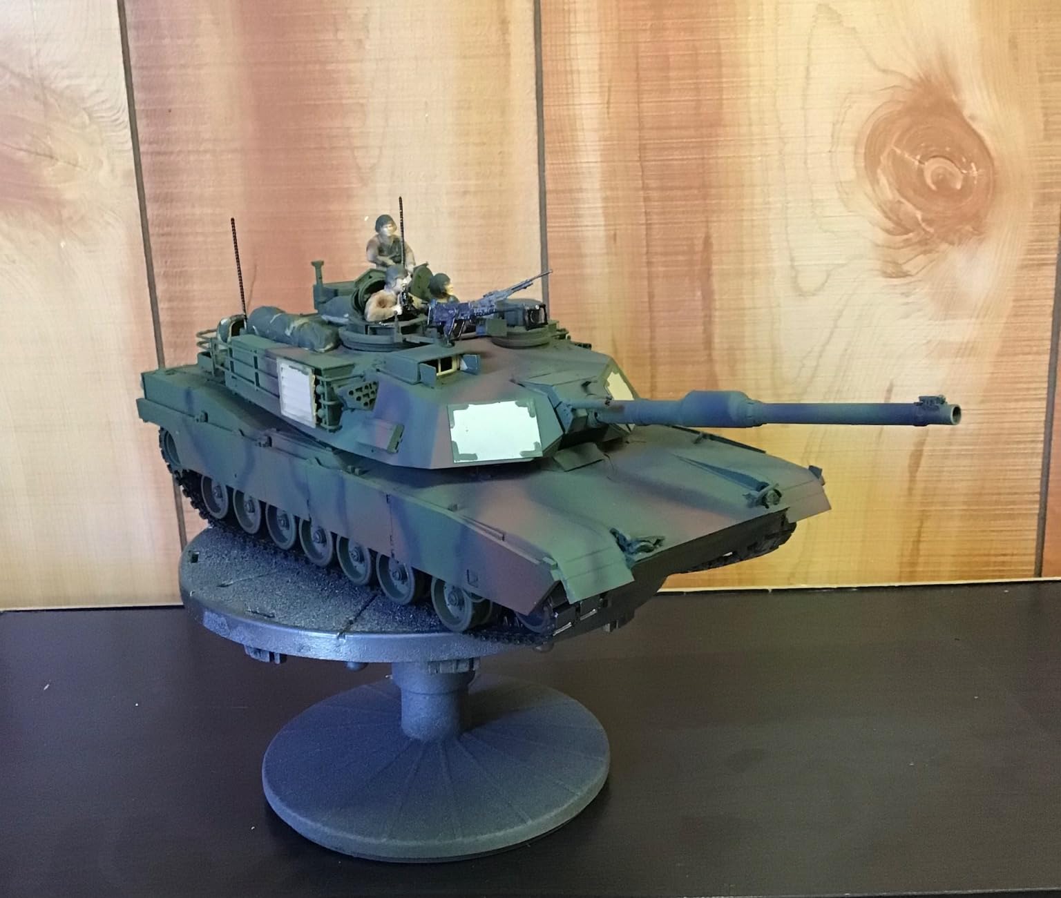 Tamiya 32592 1:48 M1A2 Abrams Plastic Model Kit customer photo 2