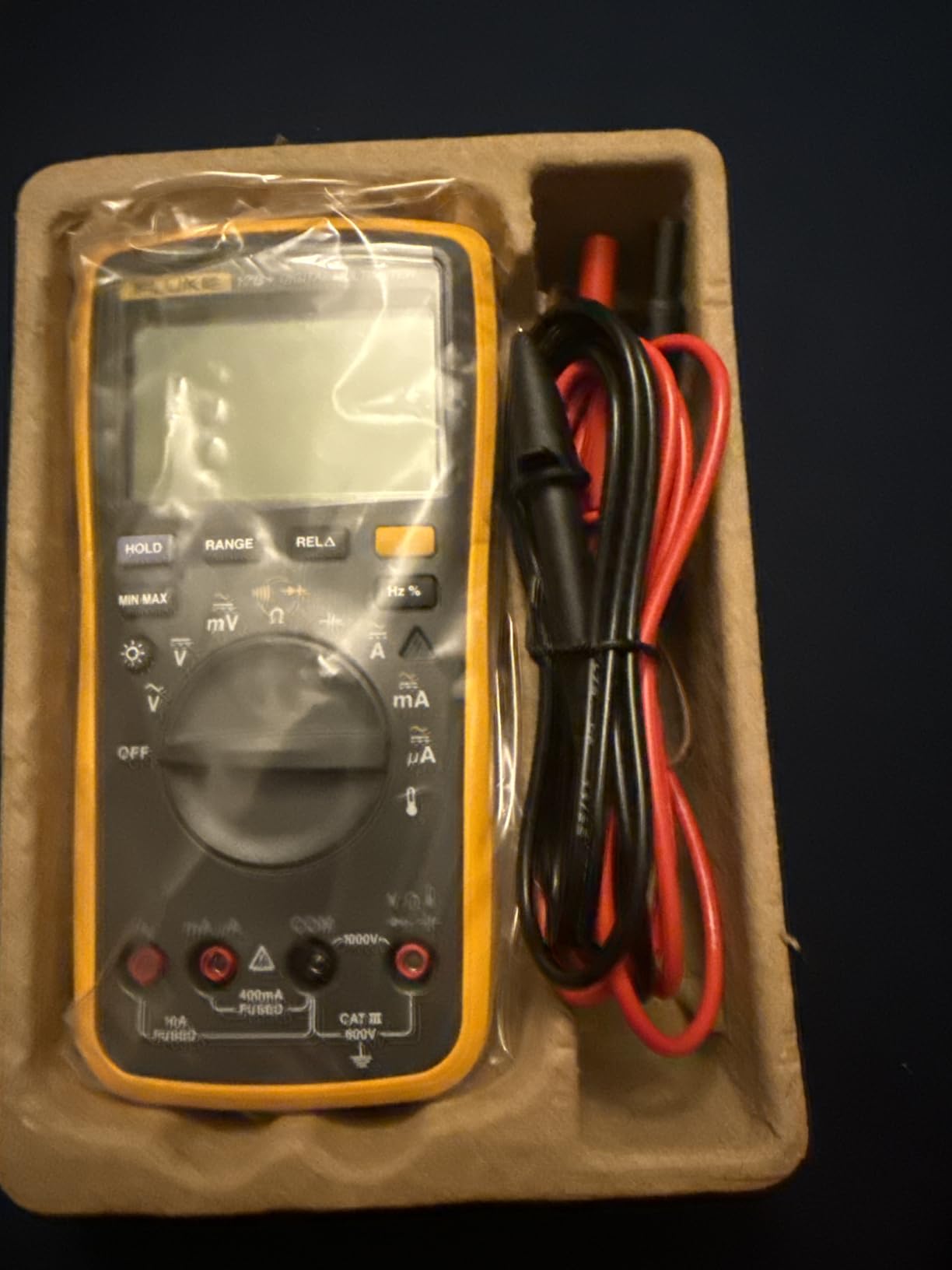 Fluke 17B+ Digital Multimeter, for Electrical Applications, Measures AC/DC Voltage 1000V, Current Measurements to 10A, Resistance, Continuity, Diode, Capacitance, Frequency, and Temperature Testing customer photo 2