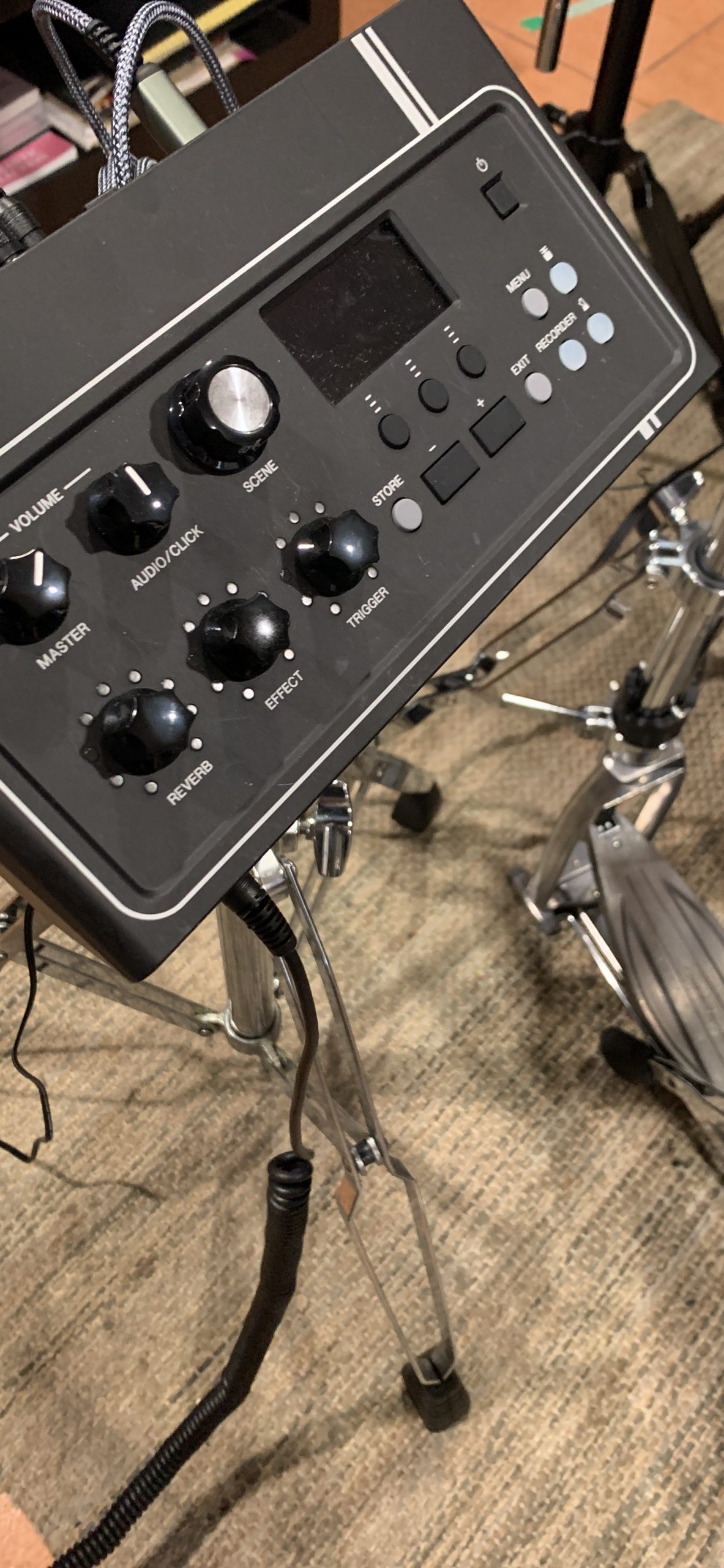 Yamaha EAD10 Electronic-Acoustic Drum Module with Stereo Microphone and Trigger customer photo 2