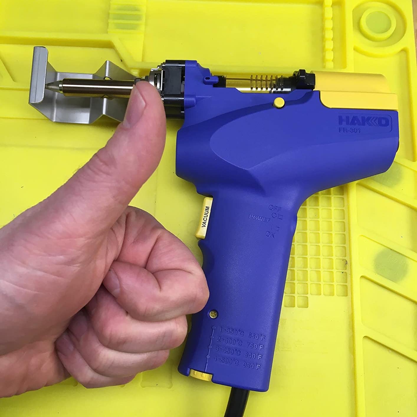 Hakko FR301-03/P Portable Desoldering Tool with Precise Temperature Control °F /°C customer photo 2