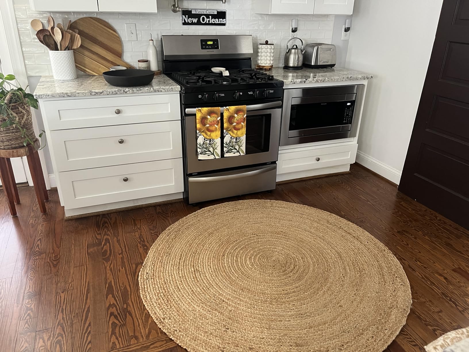 SAFAVIEH Area Rug 5x8 - Cape Cod Collection - Natural Brown, Handmade Braided Flat Weave Jute (CAP252A) customer photo 1