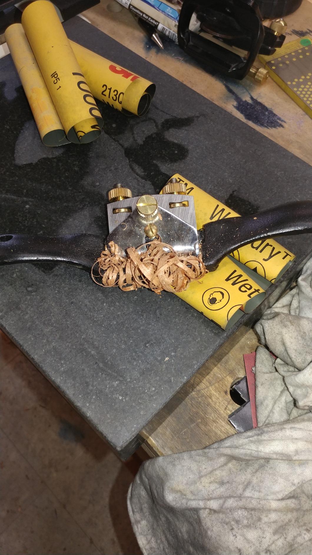 Taytools 469560 Flat Bottom Spokeshave Fine Adjustment 2 Inches Wide High Carbon Blade RC 55-60 9-1/2 Inches Overall customer photo 1