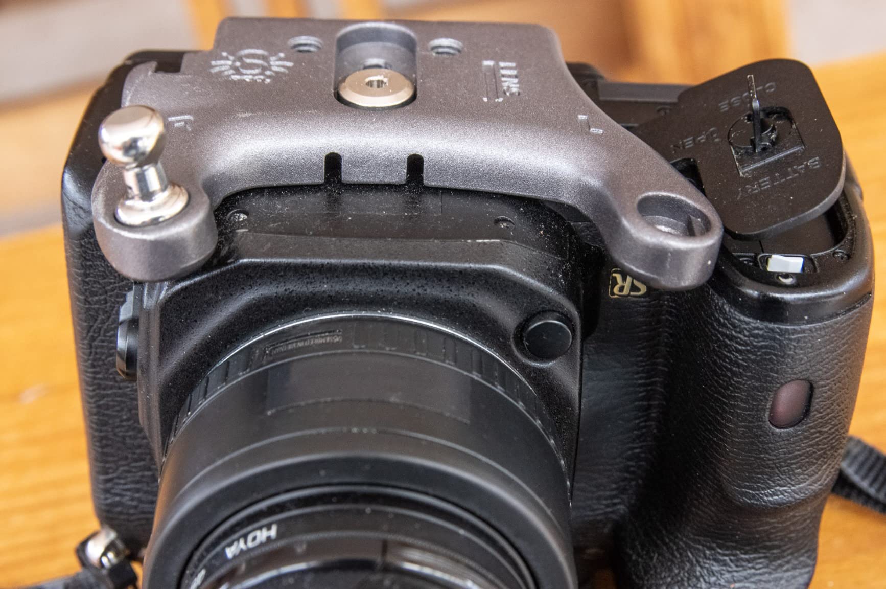 SPIDER HOLSTER - Clip-on Camera Holster and Camera Plate with Durable Stainless Steel Pin - Compatible with Any Belt customer photo 1