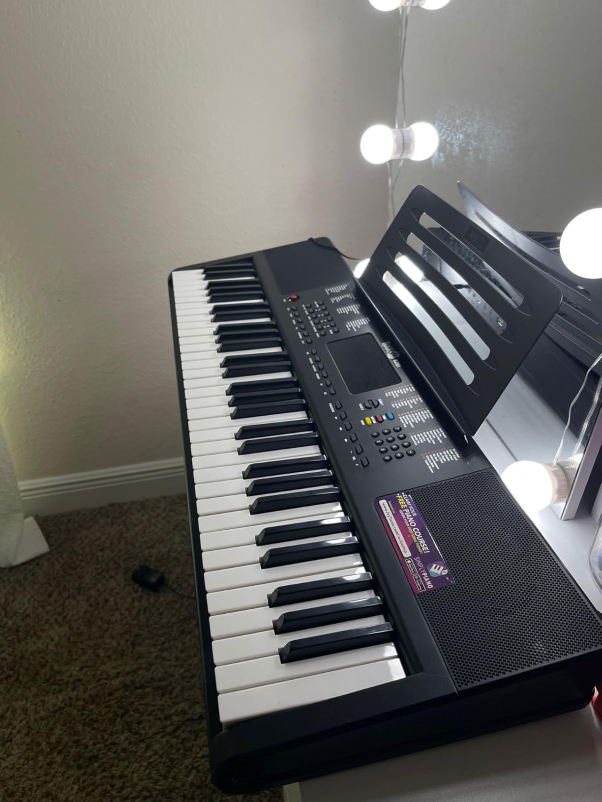 RockJam RJ361 61 Key Compact Keyboard Piano for Beginners | Compact electric keyboard piano with 200 sounds, 200 rhythms, note stickers and Simply Piano lessons for beginners customer photo 1