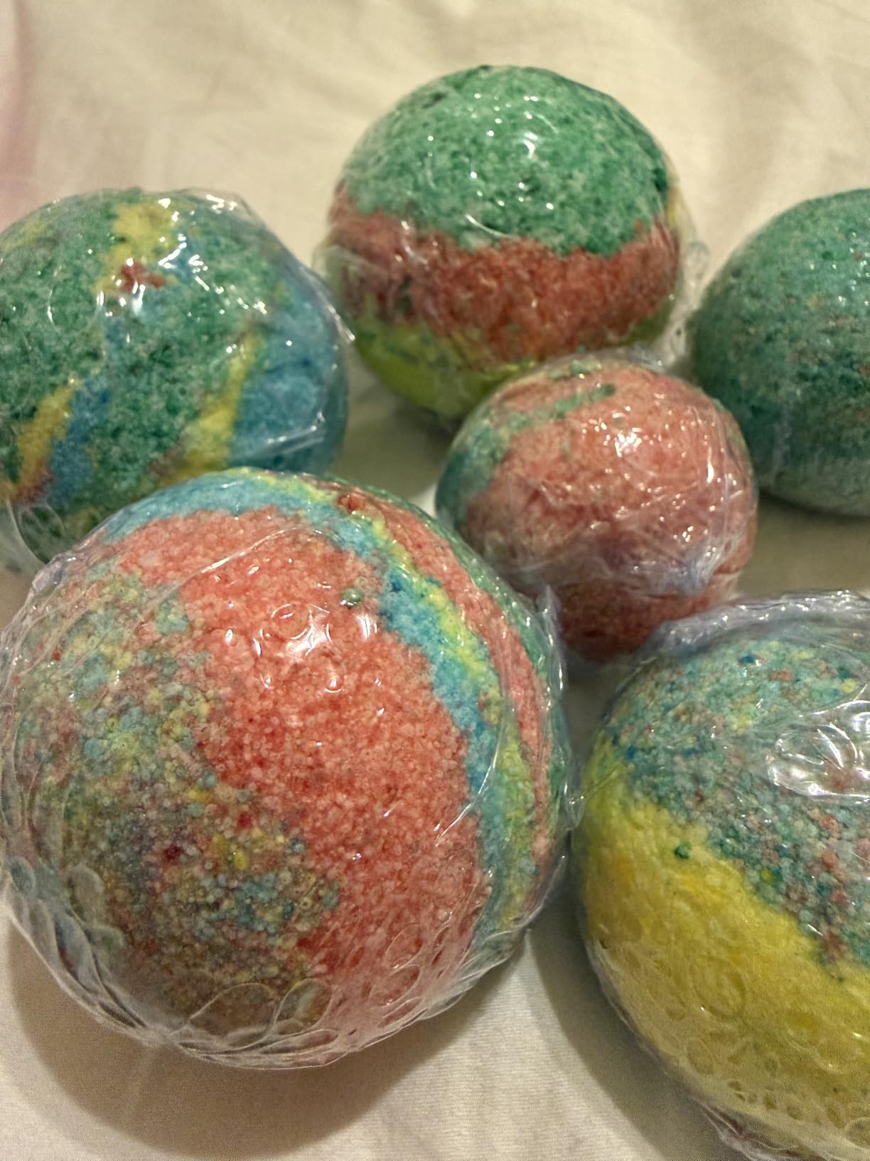 Bath Bomb Mold Kit 12 Pieces with 12 Soap Colorant, Shrink Wrap Bags - Liquid Food Grade Skin Safe Bath Bomb Dye for Making DIY Bath Bombs Supplies, Soap Coloring, Crafting Fizzles - with Instructions customer photo 2