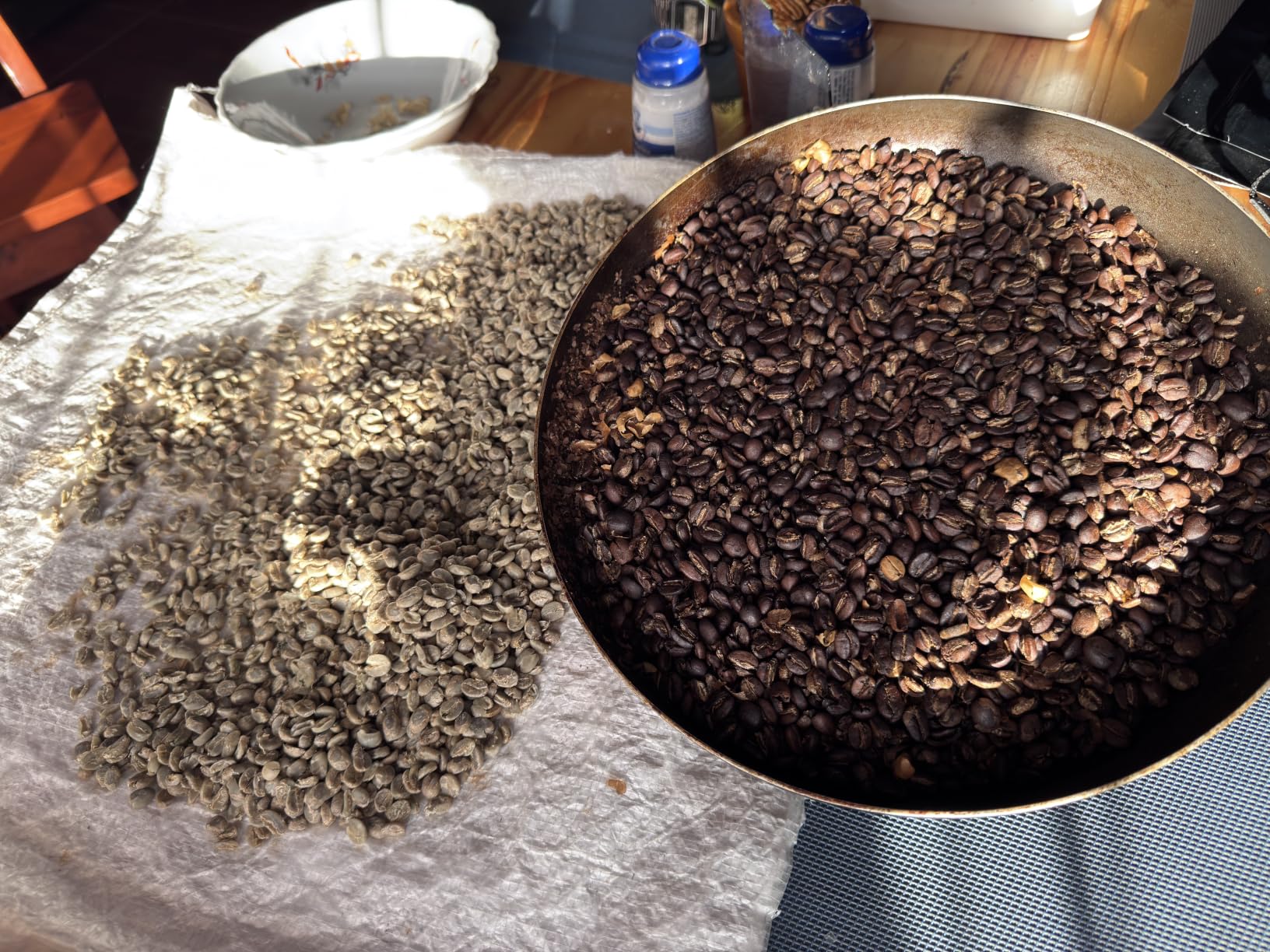 JIAWANSHUN Electric Coffee Bean Roaster for Home Use 1.1lb Capacity Temperature Control (0-240C), Non-Stick, Perfect for Beginner Roasting, 1200W, 110V customer photo 2