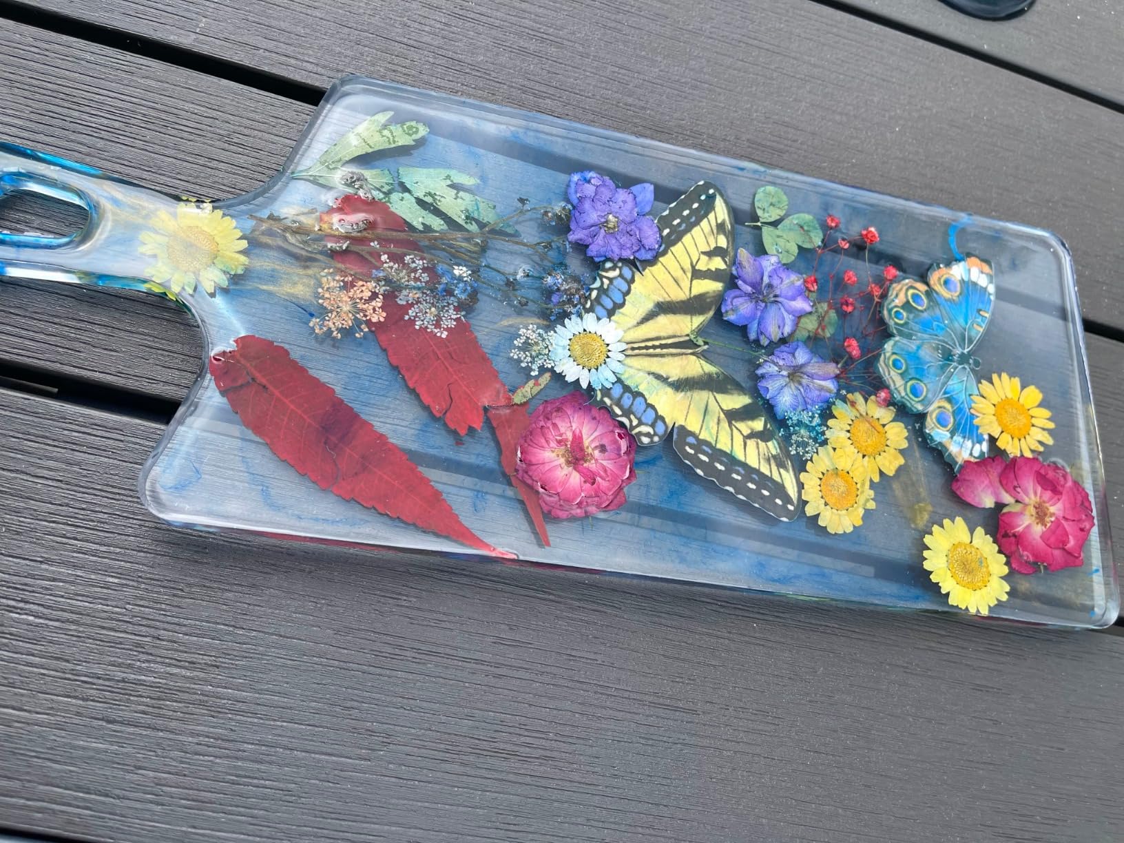 Epoxy Resin Art Resin Crystal Clear Formula- The Artist's Resin for Coating, Casting, Resin Art, Geodes, Tabletop, Bar Top customer photo 2