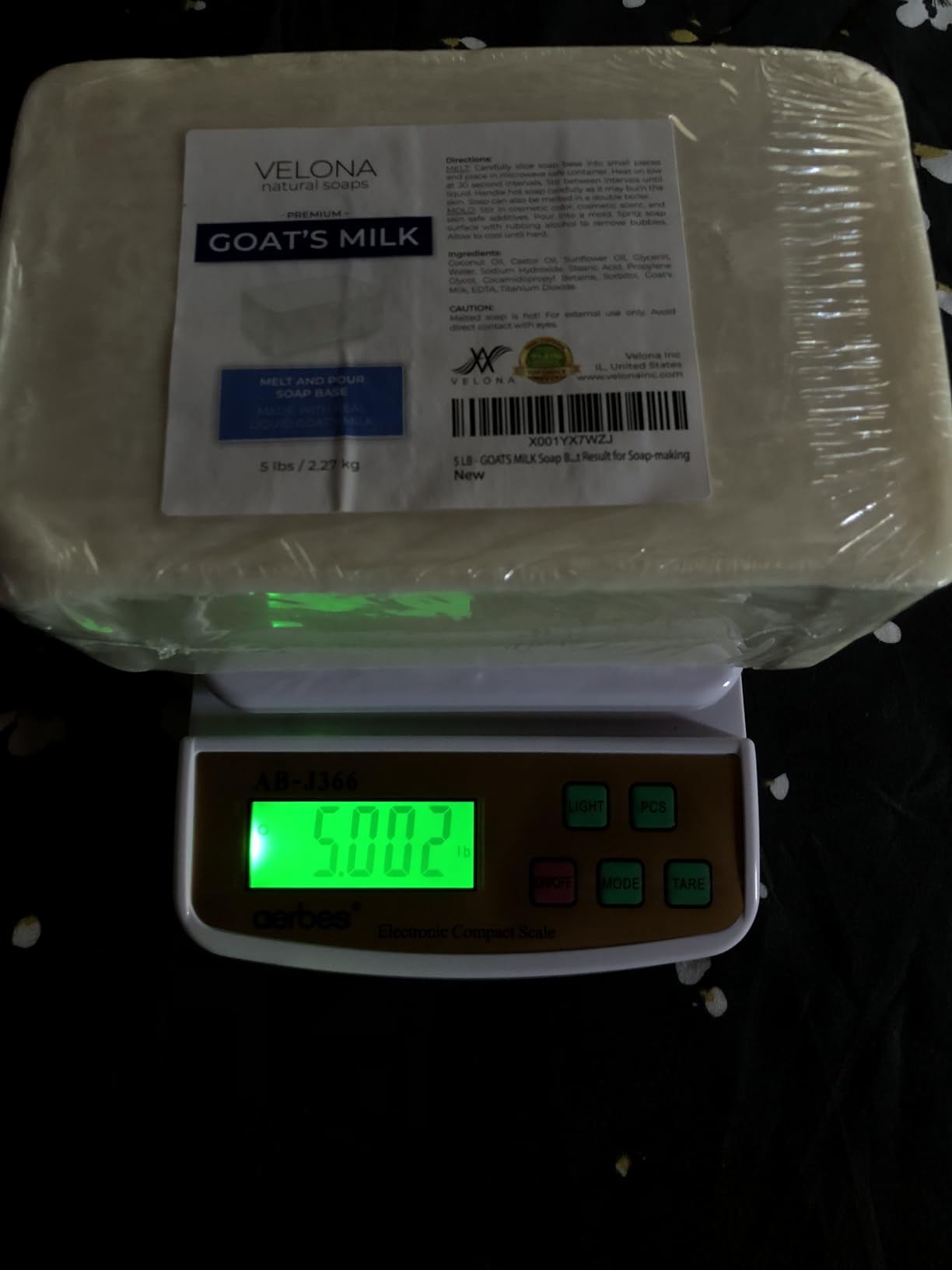 velona 5 lb - Goat Milk Soap Base, Melt & Pour, SLS/SLES Free customer photo 1