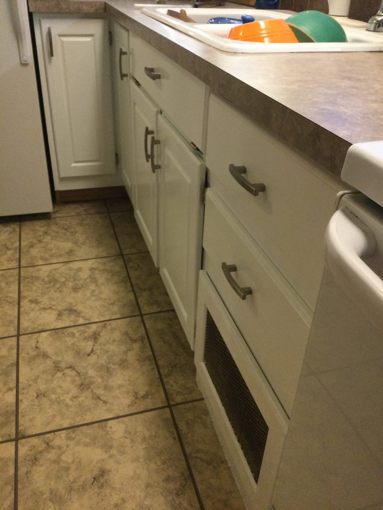 INSL-X Cabinet Coat - Urethane Acrylic Satin Sheen Enamel Cabinet Paint, White, 1 Gallon customer photo 1