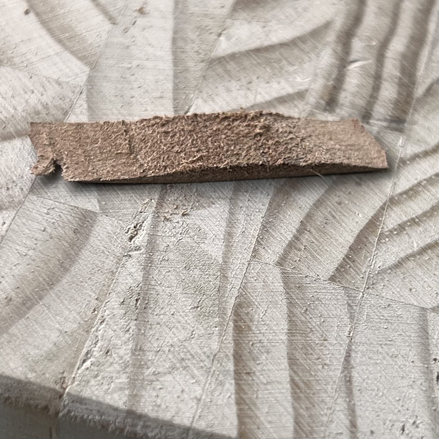 DUJISO Leather Working Knife with Wooden Handle - DIY Leathercraft Cutting customer photo 2