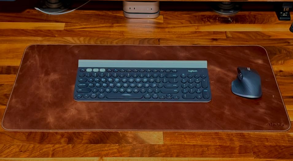 Londo Top Grain Leather Extended Mouse Pad - Large Desk Mat for Office & Gaming, Smooth Writing Surface, Non-Slip Base, Durable & Stylish Workspace Accessory customer photo 2