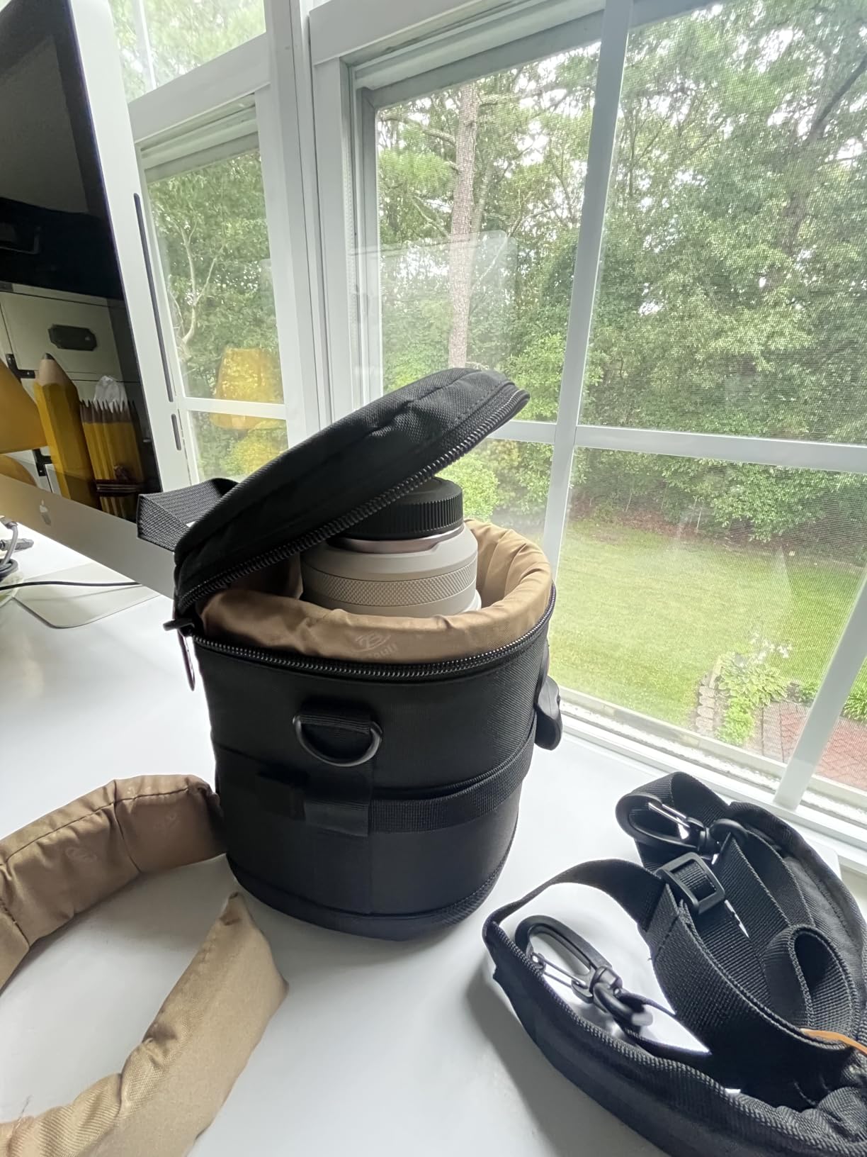 DSLR Lens Case Pouch for Small Camera Lens, Fits Up to 2.76