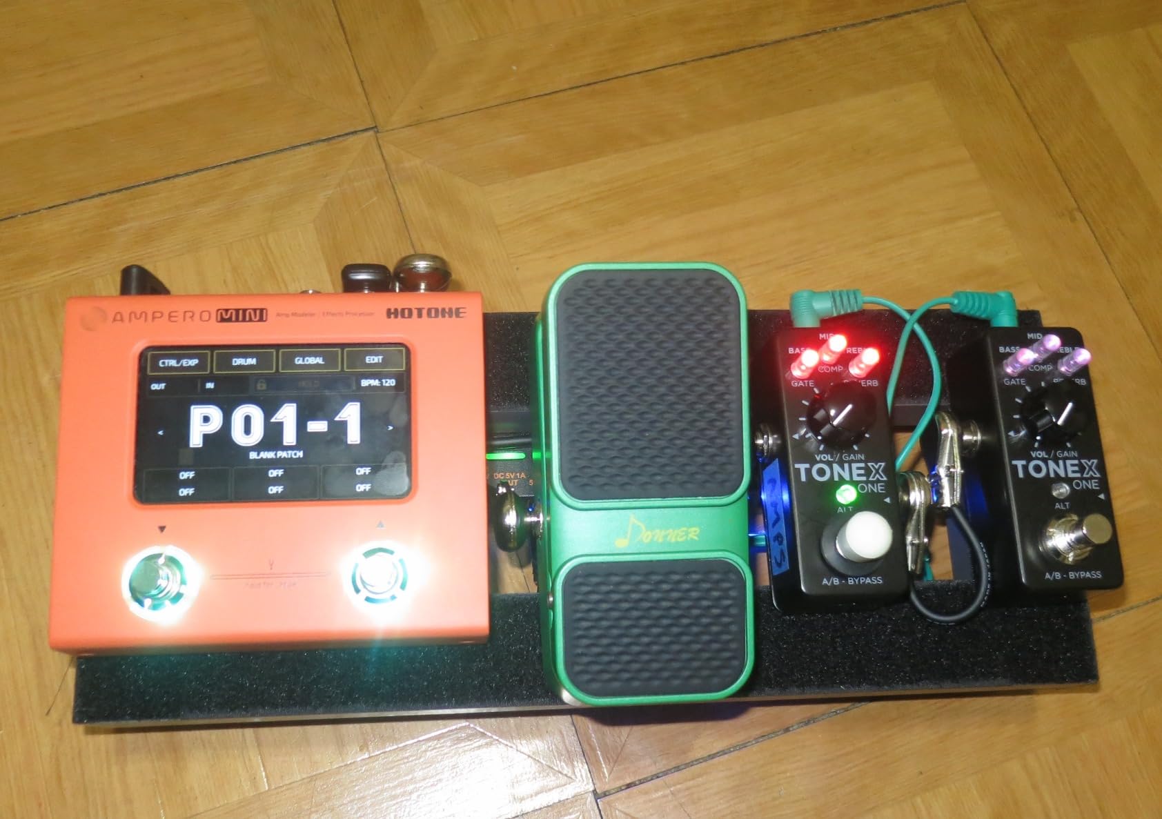 JOYO JP-02 Guitar Pedal Power Supply 10 Isolated DC Output for 9V/12V/18V Effect Pedals customer photo 2