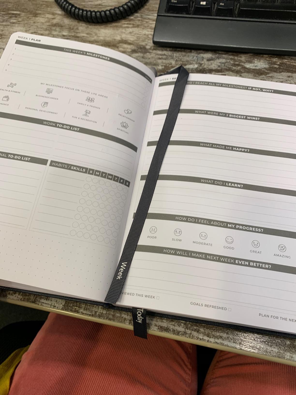 Clever Fox Ultimate Achiever's Goal Planner - Focus & Productivity 90 Day Journal. Undated Daily Weekly Monthly Planner Organizer & Hourly Schedule Notebook - Hardcover, A5 Size, Pearl White customer photo 2