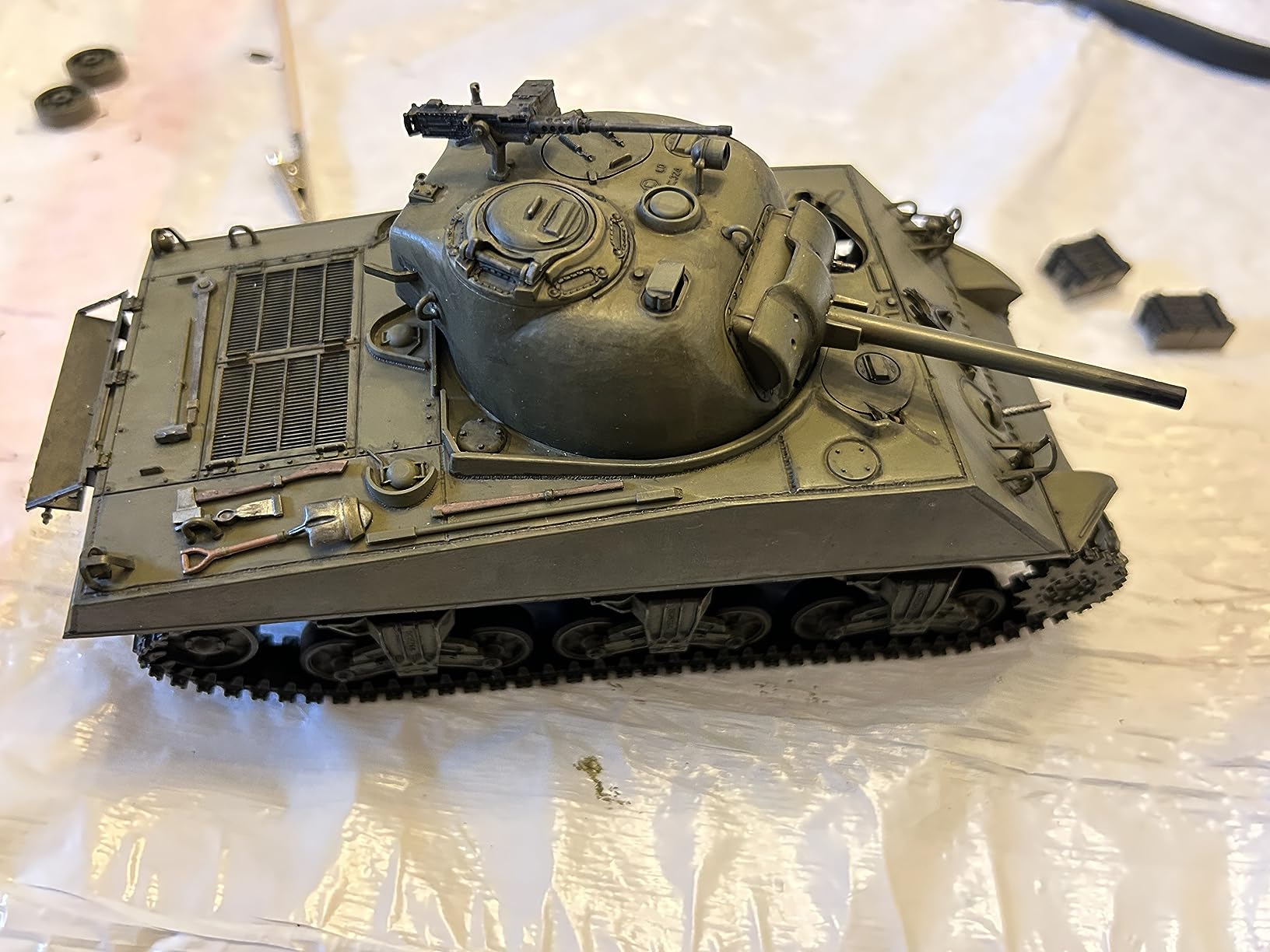 Vallejo - WWII American Armour & Infantry Model Color Paint Set | Historic US Military Shades | Brush & Airbrush Compatible Acrylic Colors | Pro Modeler Collection | 6 bottles x 18 ml customer photo 1