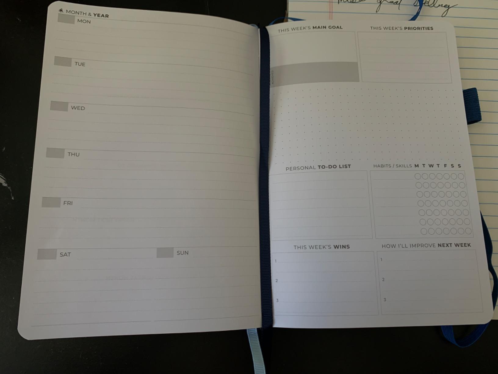 Clever Fox Planner Premium Edition - Undated Luxurious Weekly & Monthly Planner to Increase Productivity and Hit Your Goals - Organizer - Start Anytime, A5, Lasts 1 Year, Forest Green (Weekly) customer photo 2
