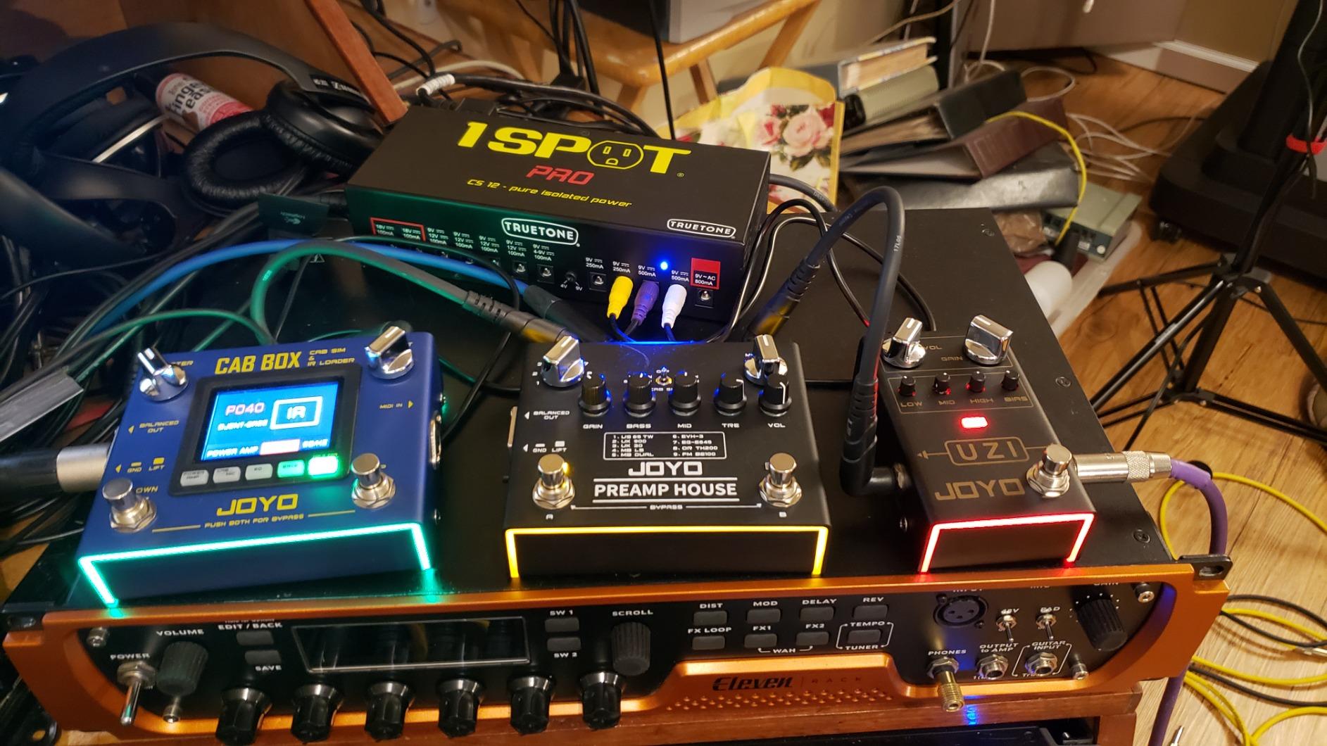JOYO High-Gain Distortion Guitar Pedal, American & British Voicing via Bias Knob with 3-Band EQ & Dynamic Balance, True Bypass (UZI R-03) customer photo 2