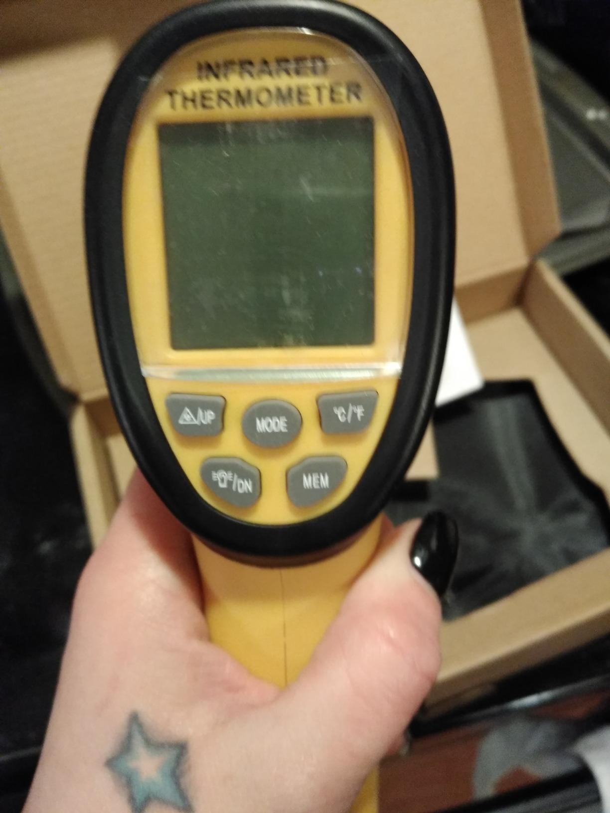 BT-985B Laser Temp Gun Pyrometer, -58~2480℉(-50~1360℃) High Temperature Meter, 16:1 Distance Spot Ratio Industrial Infrared Thermometer Tester for Furnace, Smelting (NOT for Human Temp) customer photo 1