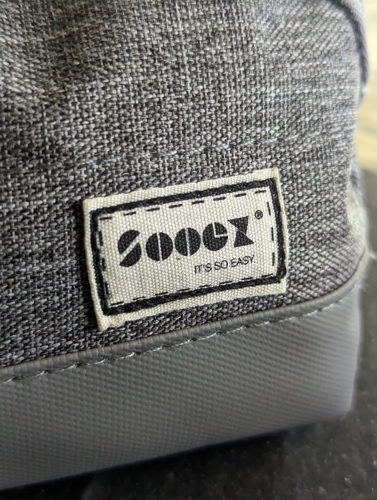 Sooez Wide-Opening Pencil Pen Case, Lightweight & Spacious Pencil Bag Pouch Box Organizer, Aesthetic Supply with Triangular Design for Adults, Grey customer photo 2