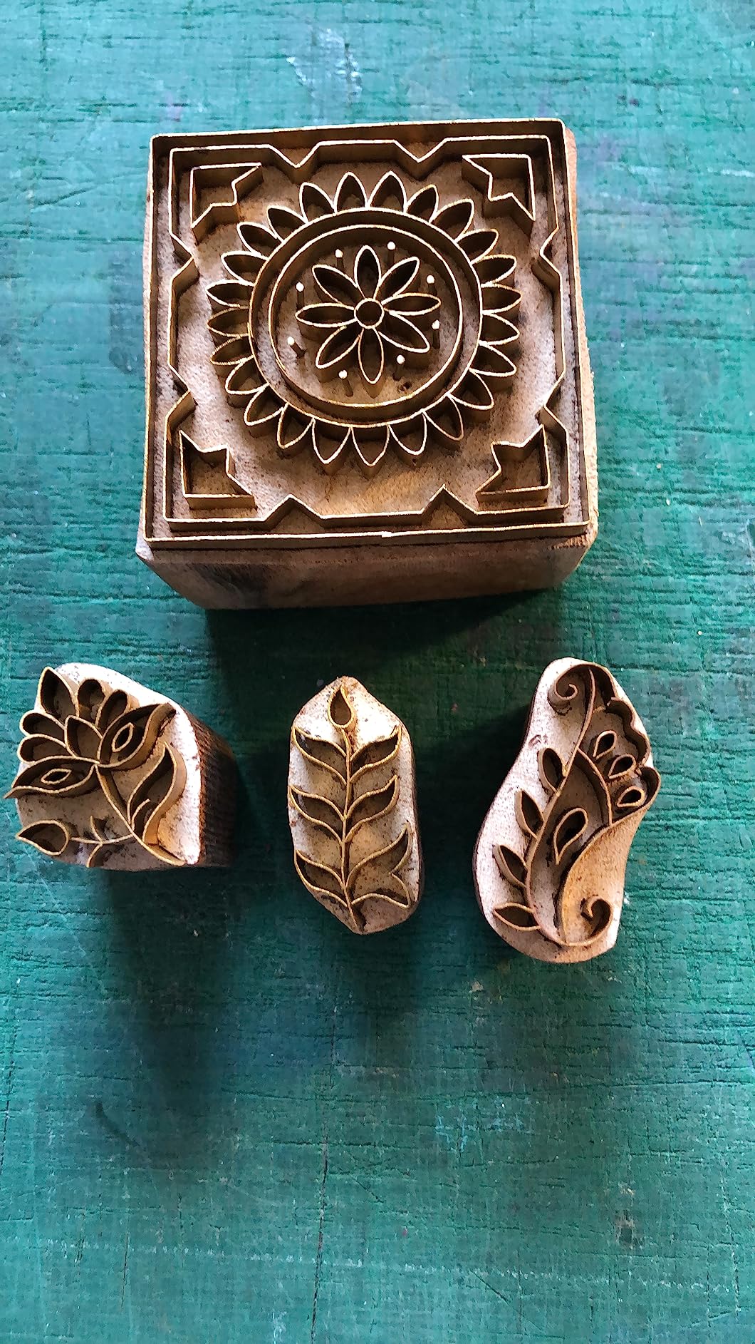 Royal Kraft Floral Brass Wooden Printing Stamps (Set of 5) - DIY Fabric, Clay, Pottery Blocks BHtag0002 customer photo 3