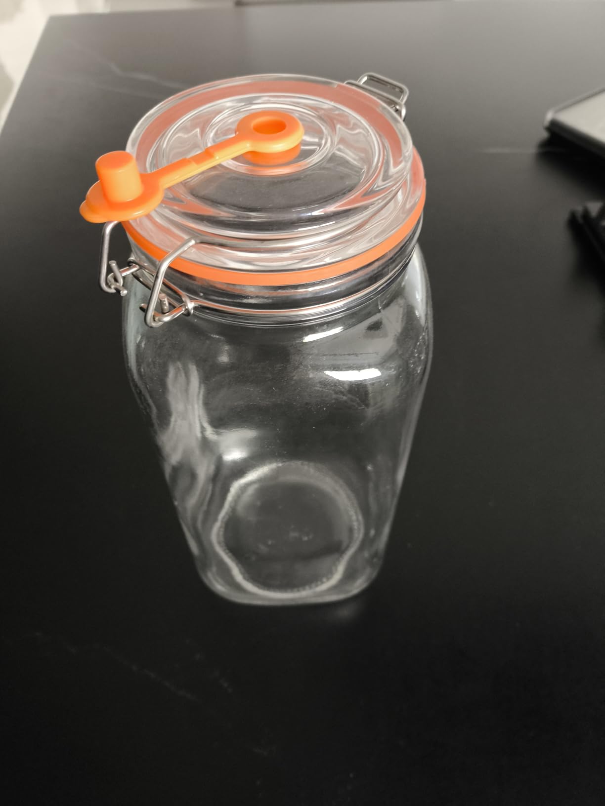 JILLMO Wide Mouth Glass Fermentation Jar with Airlock & Glass Weight, 1.5L Fermenting Jar for Sauerkraut, Kimchi, Pickles & More, Pack of 2 customer photo 1