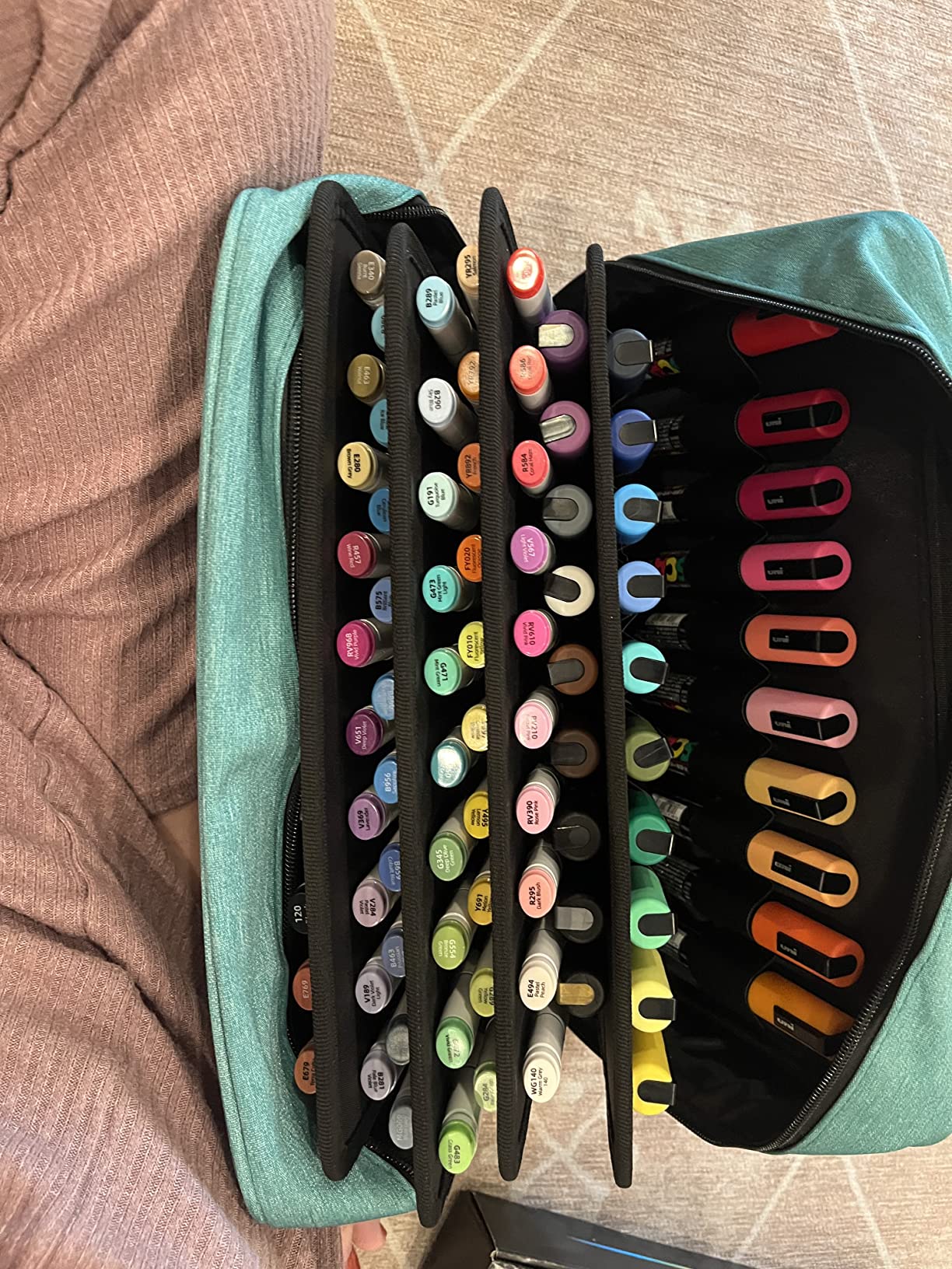 YOUSHARES Big Capacity Colored Pencil Case - 300 Slots large Pen Case Organizer with Multilayer Holder for Prismacolor Colored Pencils & Gel Pen (Green) customer photo 2
