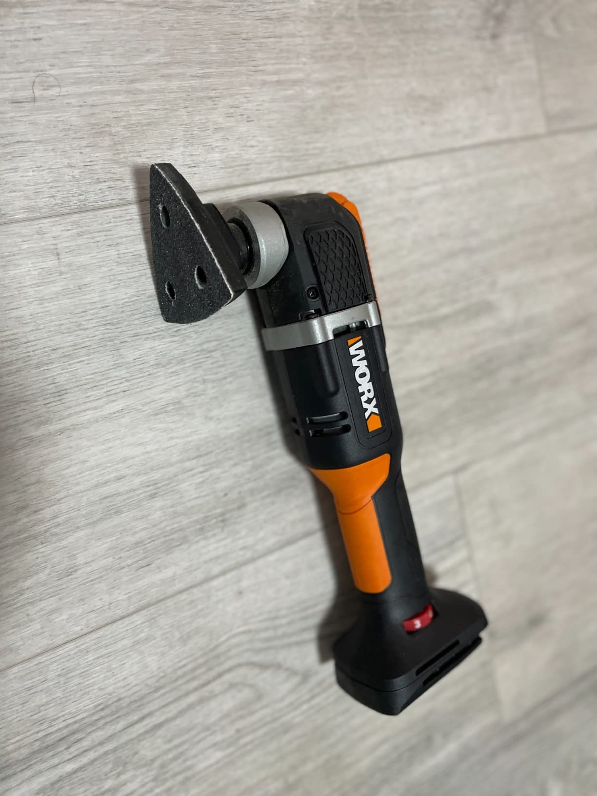 WORX Cordless Oscillating Multi-Tool, 20V Sonicrafter, WX696L | Two speed 5000-20000 OPM; universal blade compatibility; tight-space operation; multi-scene cutting sanding scraping tasks customer photo 2