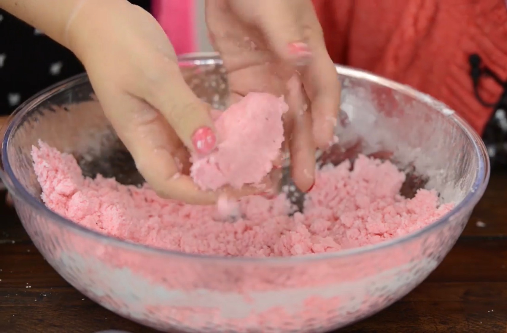 Dan&Darci Bath Bomb Making Kit for Kids - Kid Crafts Science Project - Gifts for Girls and Boys - Craft Activity Gift for Age 6, 7, 8, 9, 10, 11 & 12 Year Old Girl - Makes 10 Baths Bombs Fizzies customer photo 1