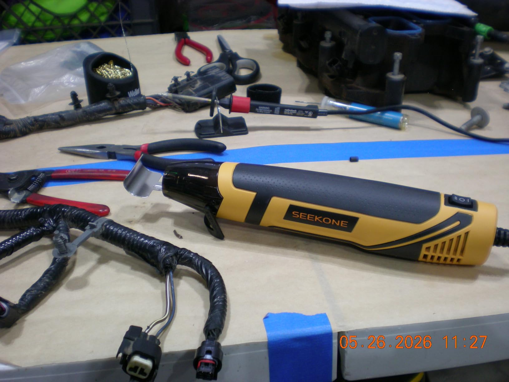 SEEKONE 350W Mini Heat Gun with 2-Temp Settings 842°F & 500°F, Heat Up to 842°F, PA6+30GF Material, Lightweight 380g, Overheat Protection with a Reflector Nozzle for Crafting Shrink Tubing customer photo 2