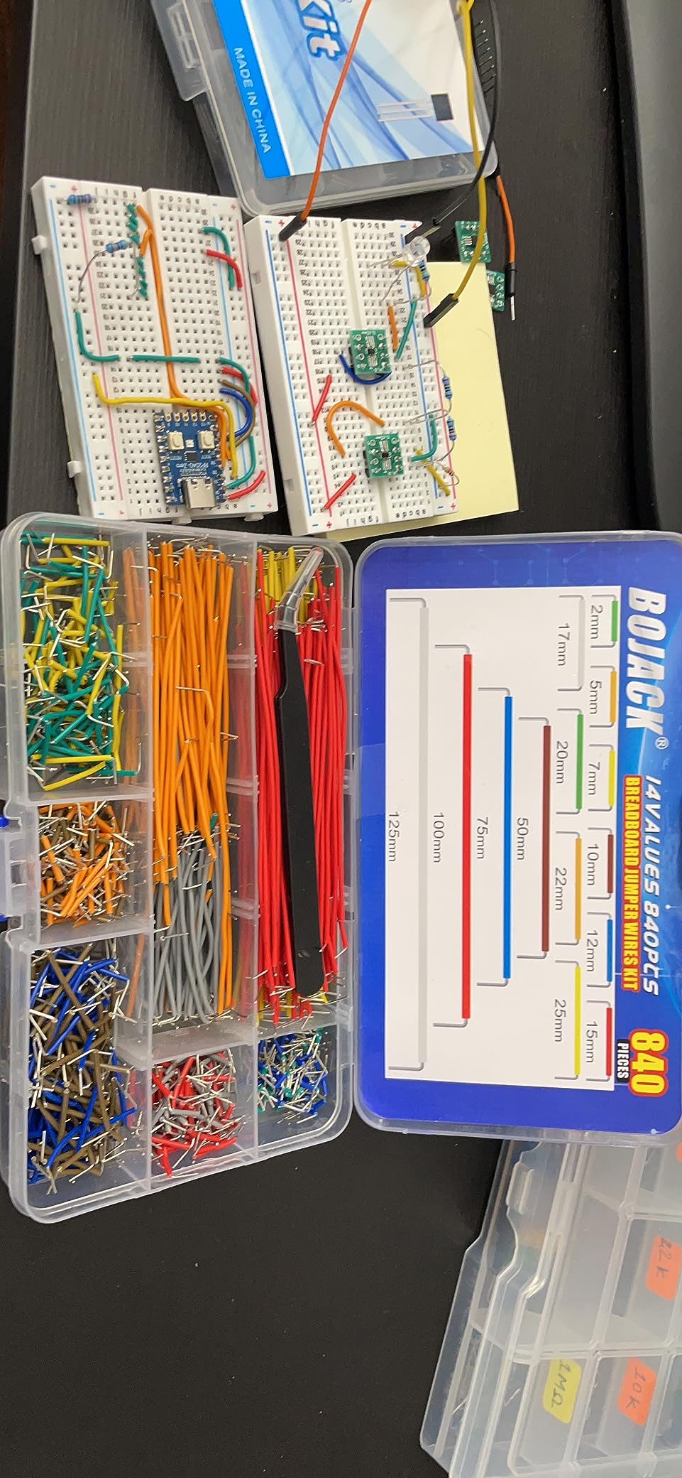 BOJACK 14 Vaules 560 pcs 2-125mm Solderless Flexible Breadboard Connecting Line Cables Breadboard Jumper Wires kit customer photo 1
