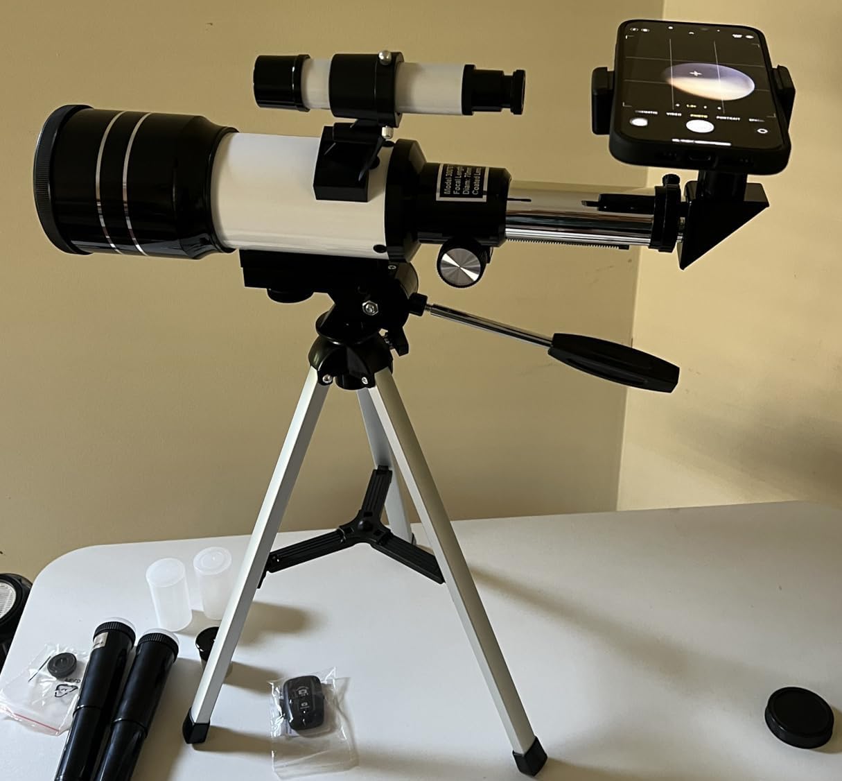 Telescope for Adults & Kids, 70mm Aperture Refractor (15X-150X) Portable Travel Telescope with Phone Adapter & Wireless Remote, Astronomy Beginners Gifts, Black customer photo 2