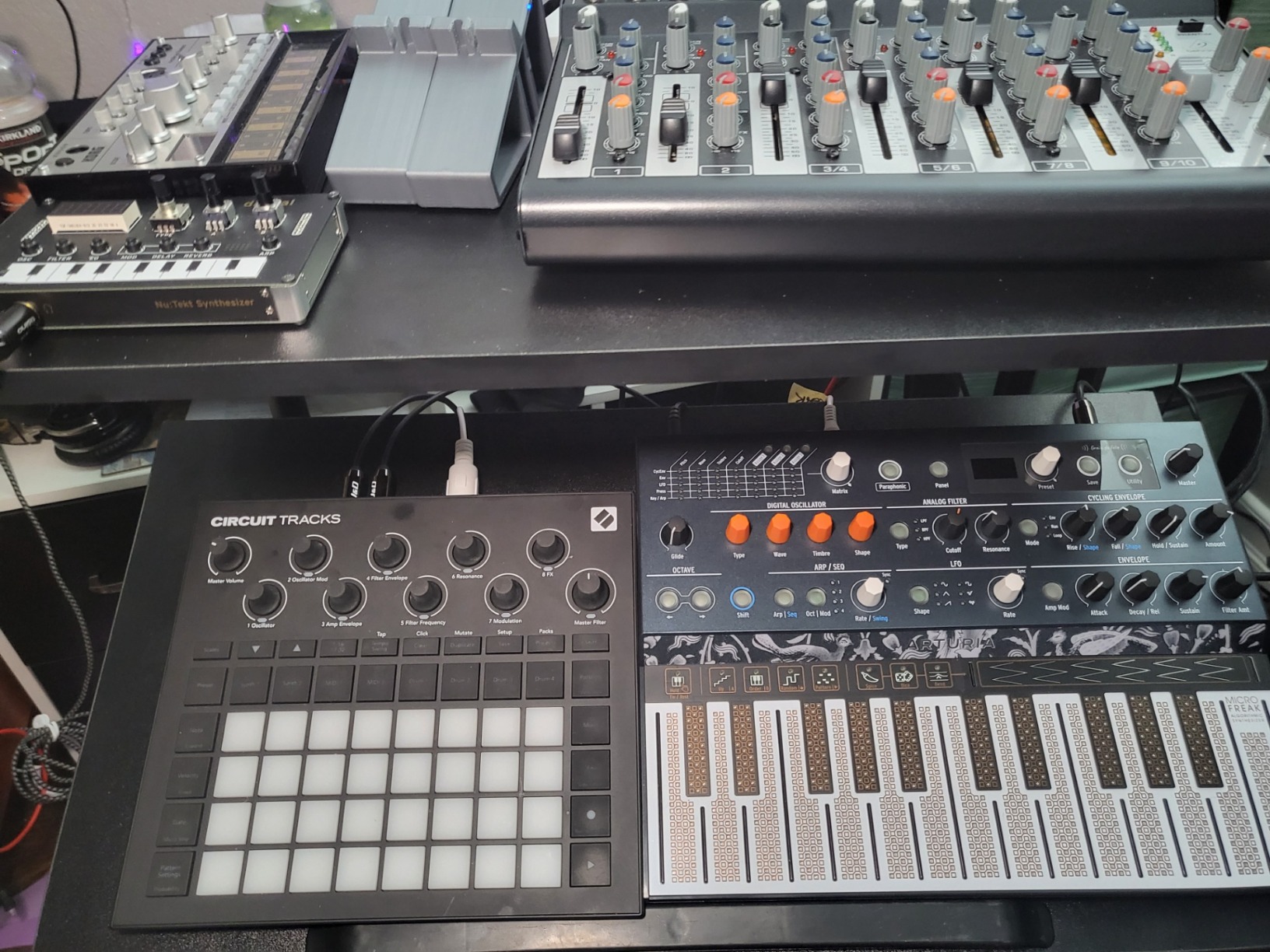 Circuit Rhythm Sampler and Groovebox | USB, Standalone Sampler & Drum Machine, 8 Tracks, Slice/Reverse/Loop/Resample, Grid FX, Reverb, Delay, Sidechain, 4hr Battery customer photo 2
