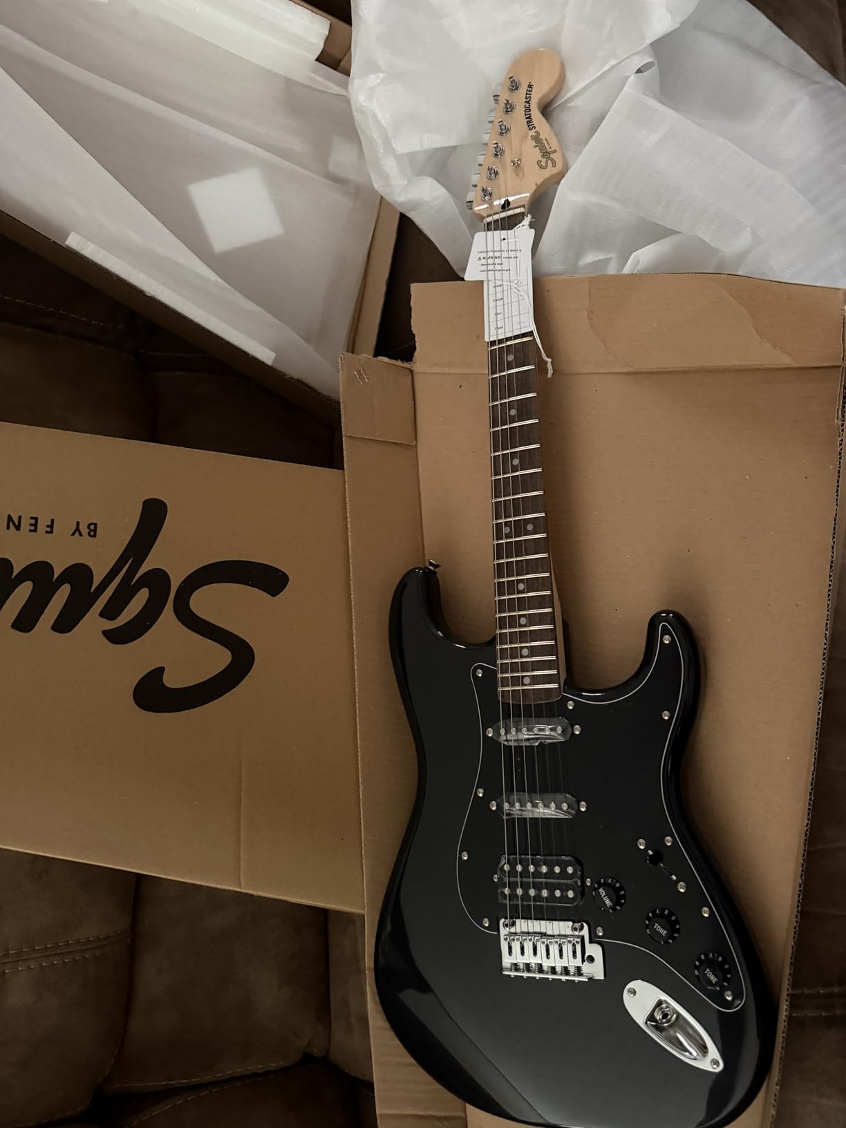 Squier Affinity Series Stratocaster Packs Electric Guitar, Charcoal Frost Metallic, Laurel Fingerboard customer photo 2
