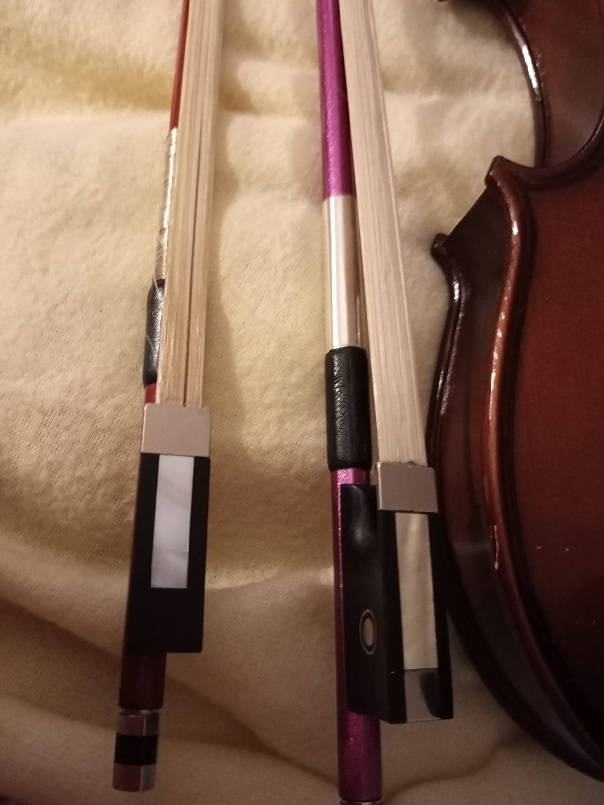 LIEKE Carbon Fiber Violin Bow 4/4 Full Size Lightweight Fiddle Bow (4/4 size) customer photo 1