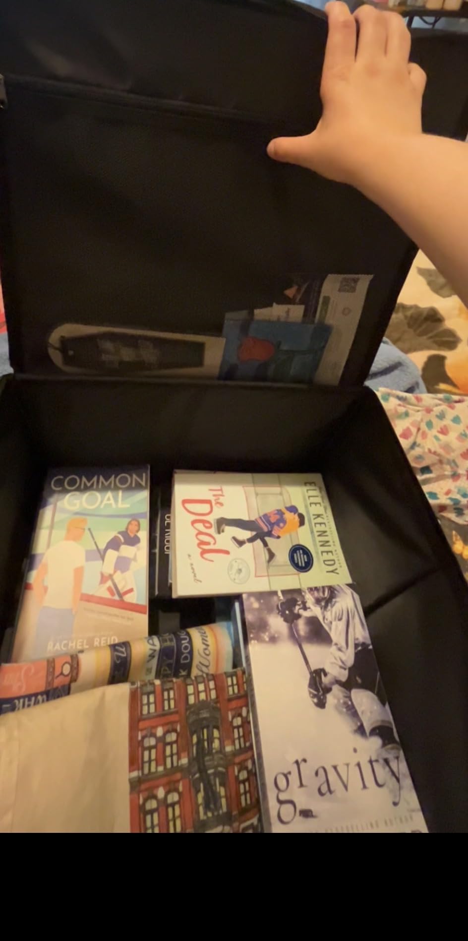 Comic Book Storage Box, Fireproof & Water-Resistant Comic Book Box with Lock and Label Window, Moistureproof Comic Short Box with Fire Zipper Holds 150-175 Comics, Heavy Duty Bin Black customer photo 1