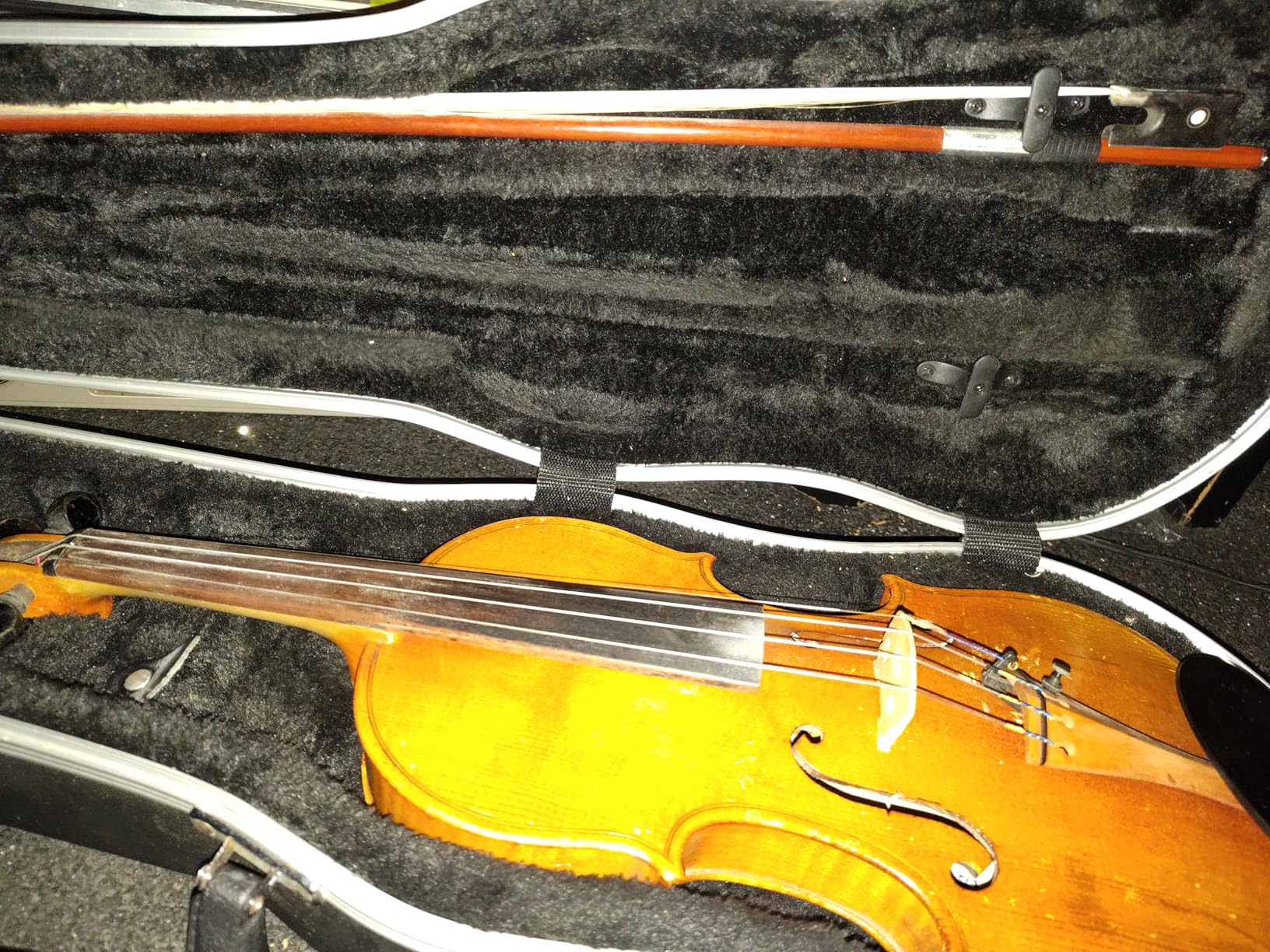 AMZZ Professional 1/2 Violin Bow - Brazilwood, Ebony Frog, White Horsehair, Handmade & Balanced for Students & Advanced Players customer photo 1