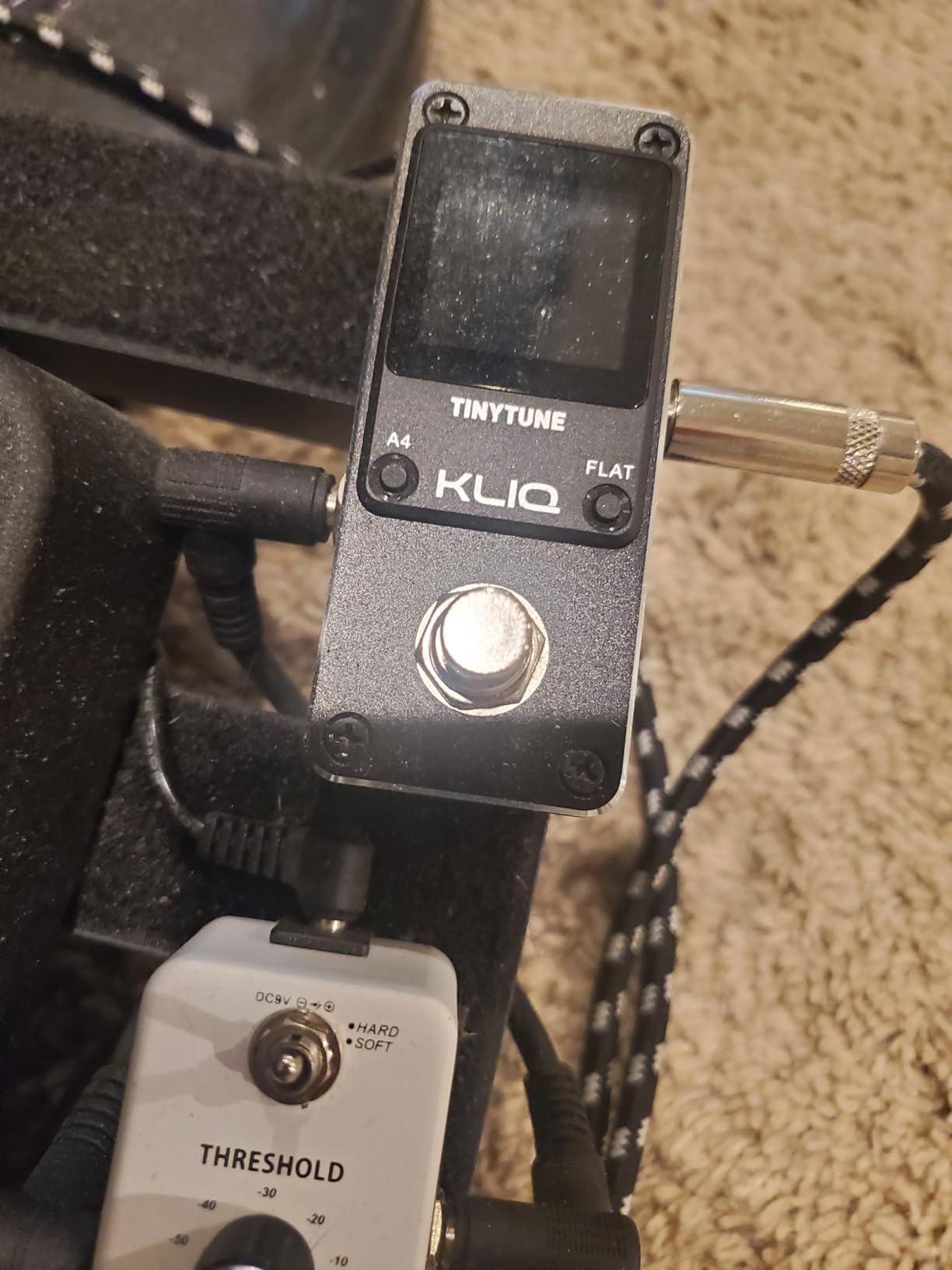 KLIQ Tiny-Compressor Effect Pedal for Guitar & Bass customer photo 2