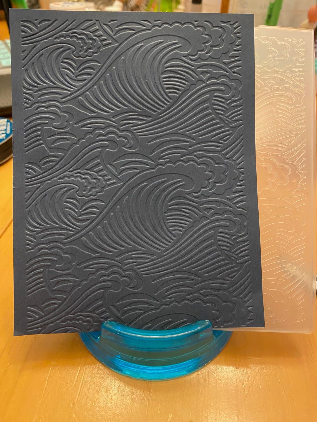 Estivaux Sea Wave Embossing Folders for Card Making, 5.7 x 4.2 Inch Cirrus Plastic Embossing Folders Summer Sea Template Stencil Craft Card Embossing Folder for DIY Scrapbooking customer photo 2