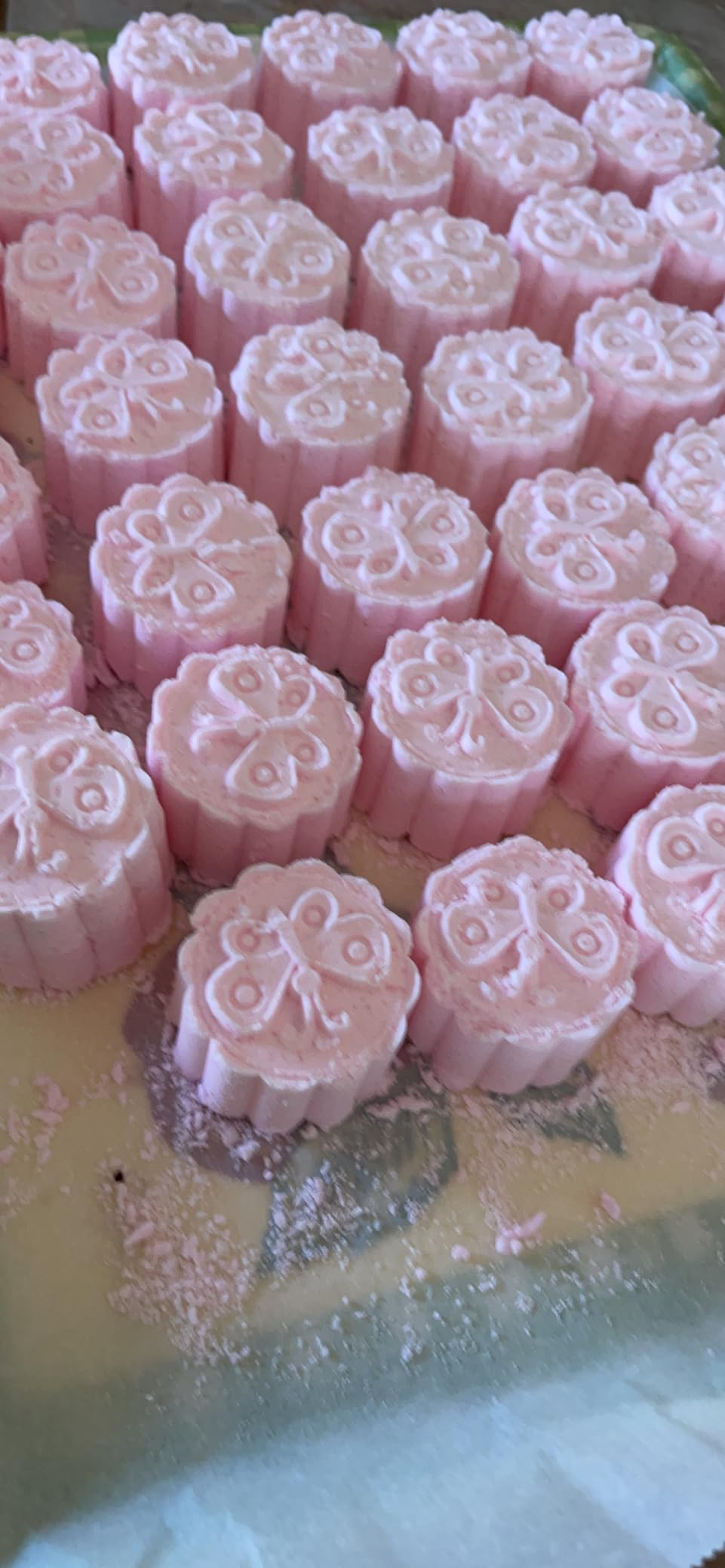 14 PCS Bath Bomb Mold Set Includes 2pcs Bath Bombs Press and 12pcs Different Pattern Stamps for Making DIY Bath Bombs Tools, Moon Cake Making for Mid-Autumn Festival Press (Style 2) customer photo 1