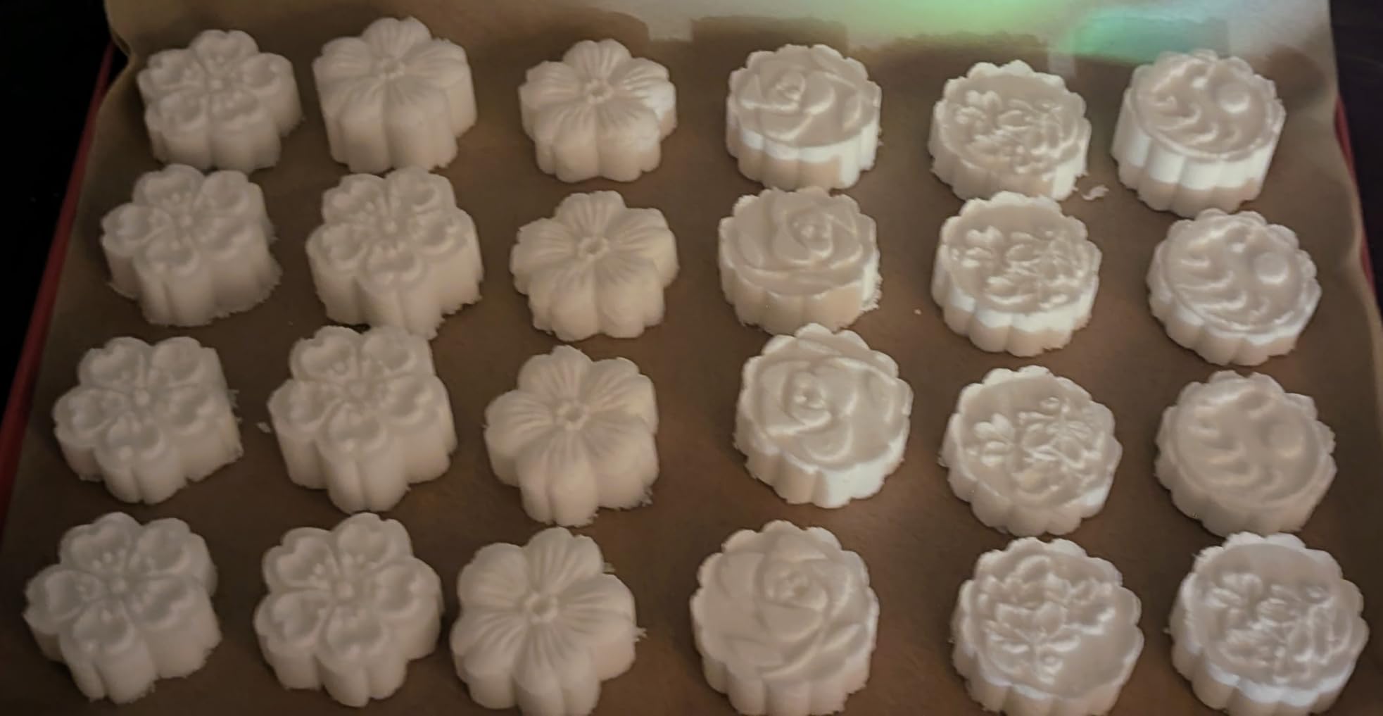 14 PCS Bath Bomb Mold Set Includes 2pcs Bath Bombs Press and 12pcs Different Pattern Stamps for Making DIY Bath Bombs Tools, Moon Cake Making for Mid-Autumn Festival Press (Style 2) customer photo 2