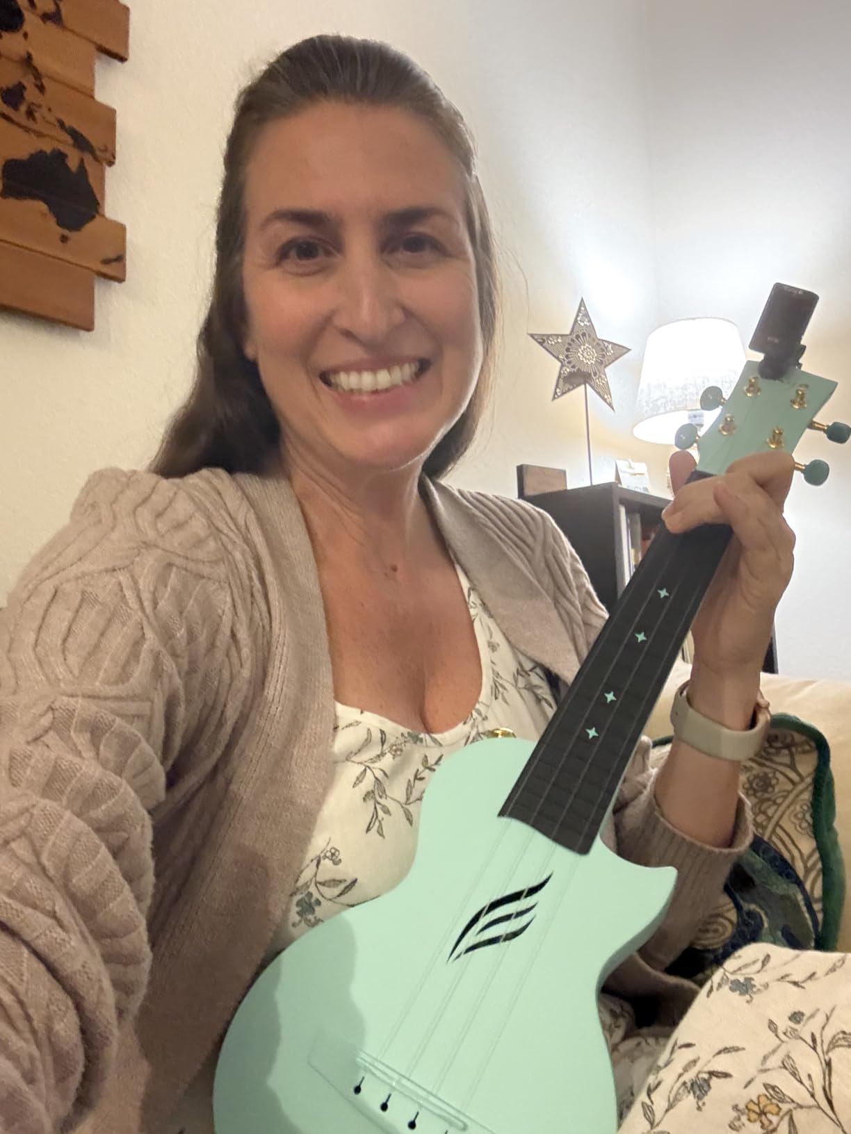 Enya Tenor Ukulele 26 Inch Carbon Fiber Cutaway Travel Ukelele Nova U Pro White customer photo 2