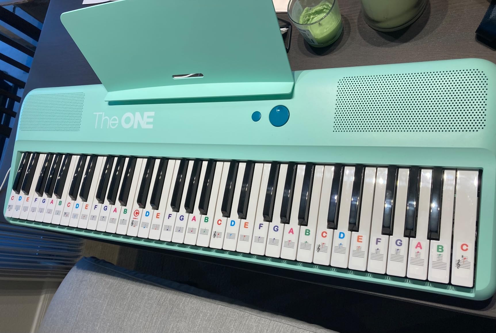 The ONE Smart Keyboard COLOR 61 Keys Piano Keyboard, Music Keyboard with 256 Timbres, 64 Polyphony, 2 Speakers, Built-in LED Lights and Free Apps (Blue) customer photo 1