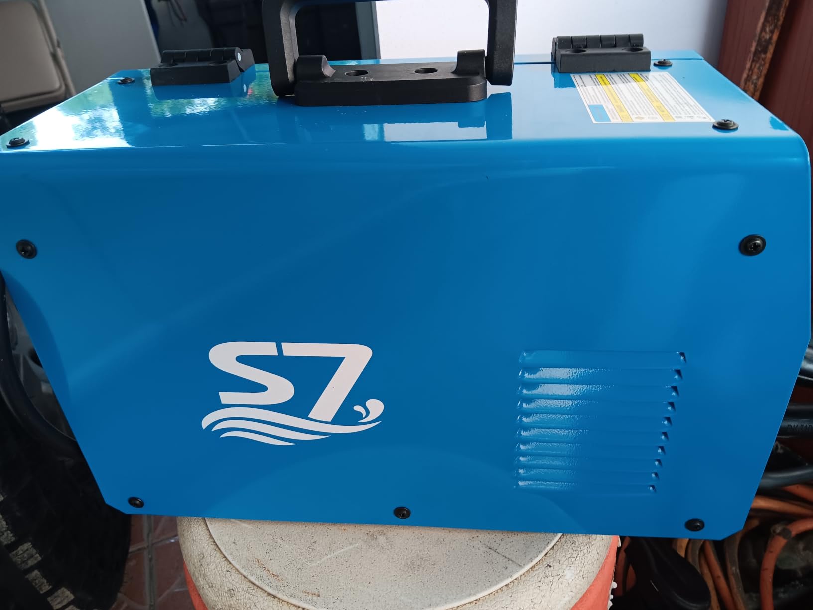 S7 200A 4-in-1 MIG Welder 110V/220V, Gas & Gasless Flux Core Welding Machine, Lift TIG/Stick/MMA Welder, Synergic Control, Large Digital Display, IGBT Inverter for DIY, Home Repair, Garage customer photo 1