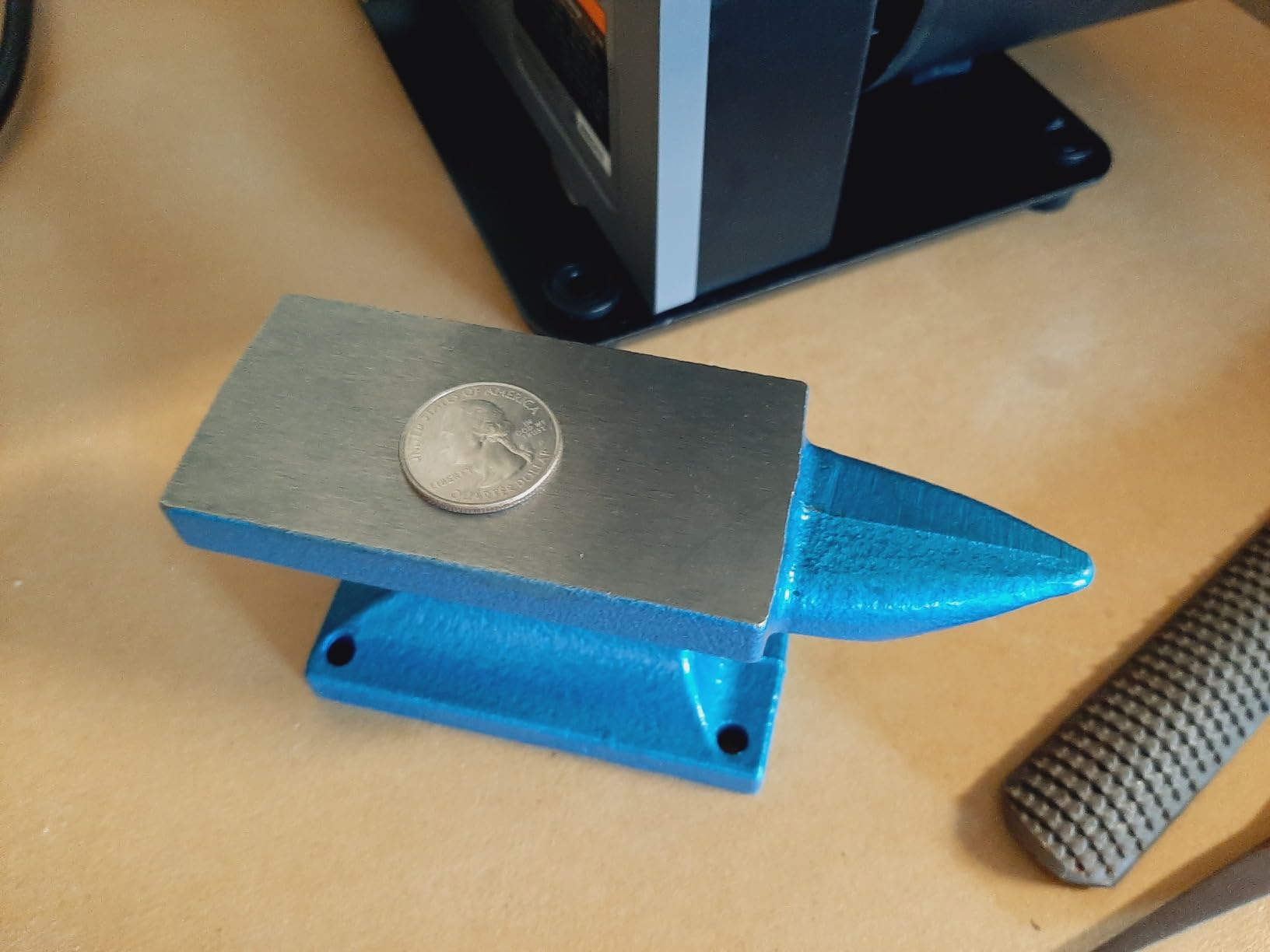 HimaPro Single Horn Anvil for Blacksmith Blue - 11 lbs Cast Iron Anvil customer photo 1