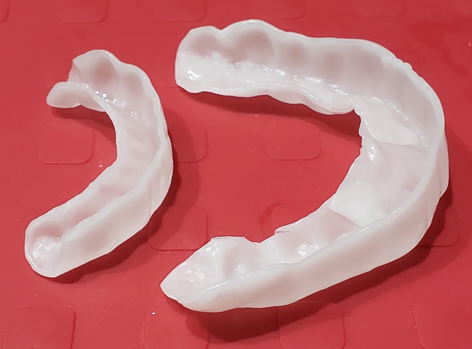 InstaMorph Reusable Moldable Plastic for Crafts,Sculpting,Cosplay,More 3oz | Reusable Thermoplastic Beads, Meltable Polymorph Pellets, Lightweight Modeling Compound, DIY Crafts & Sculpting & Cosplay customer photo 1