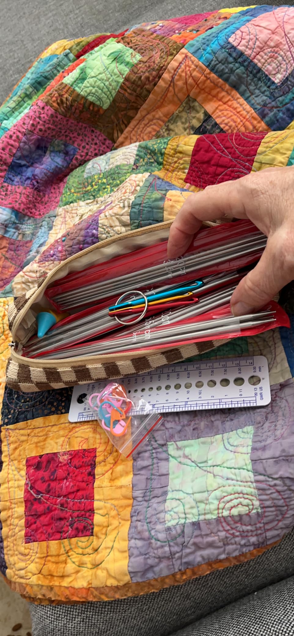 Aeelike Double Pointed Knitting Needles Set, Short Straight Needle, 11 Size | 55 PCS Knitting Needles 2.0-6.5mm customer photo 2